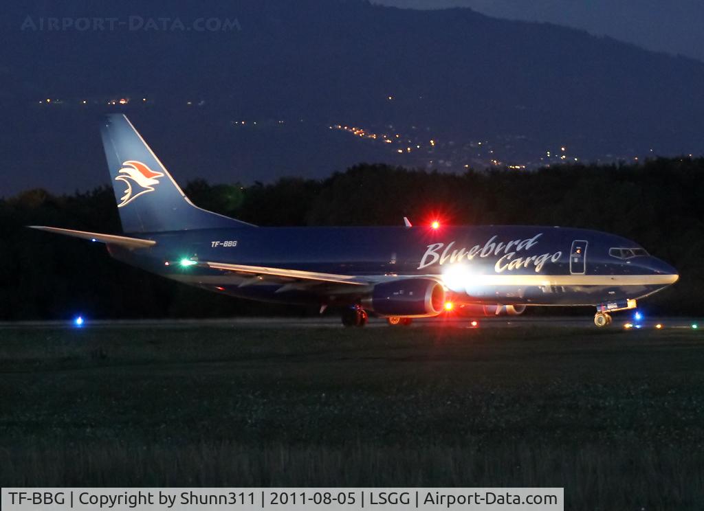 TF-BBG, 1991 Boeing 737-36E(SF) C/N 25263, Lining up rwy 23 for departure...