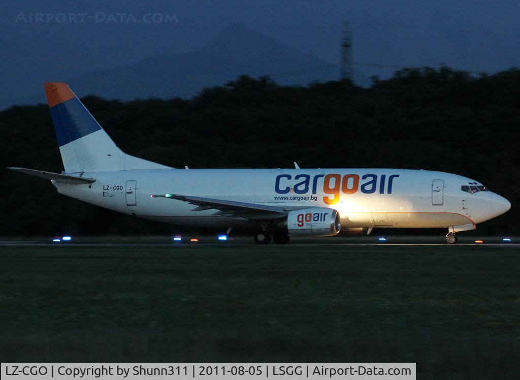 LZ-CGO, 1986 Boeing 737-301(SF) C/N 23237, Ready for take off rwy 23