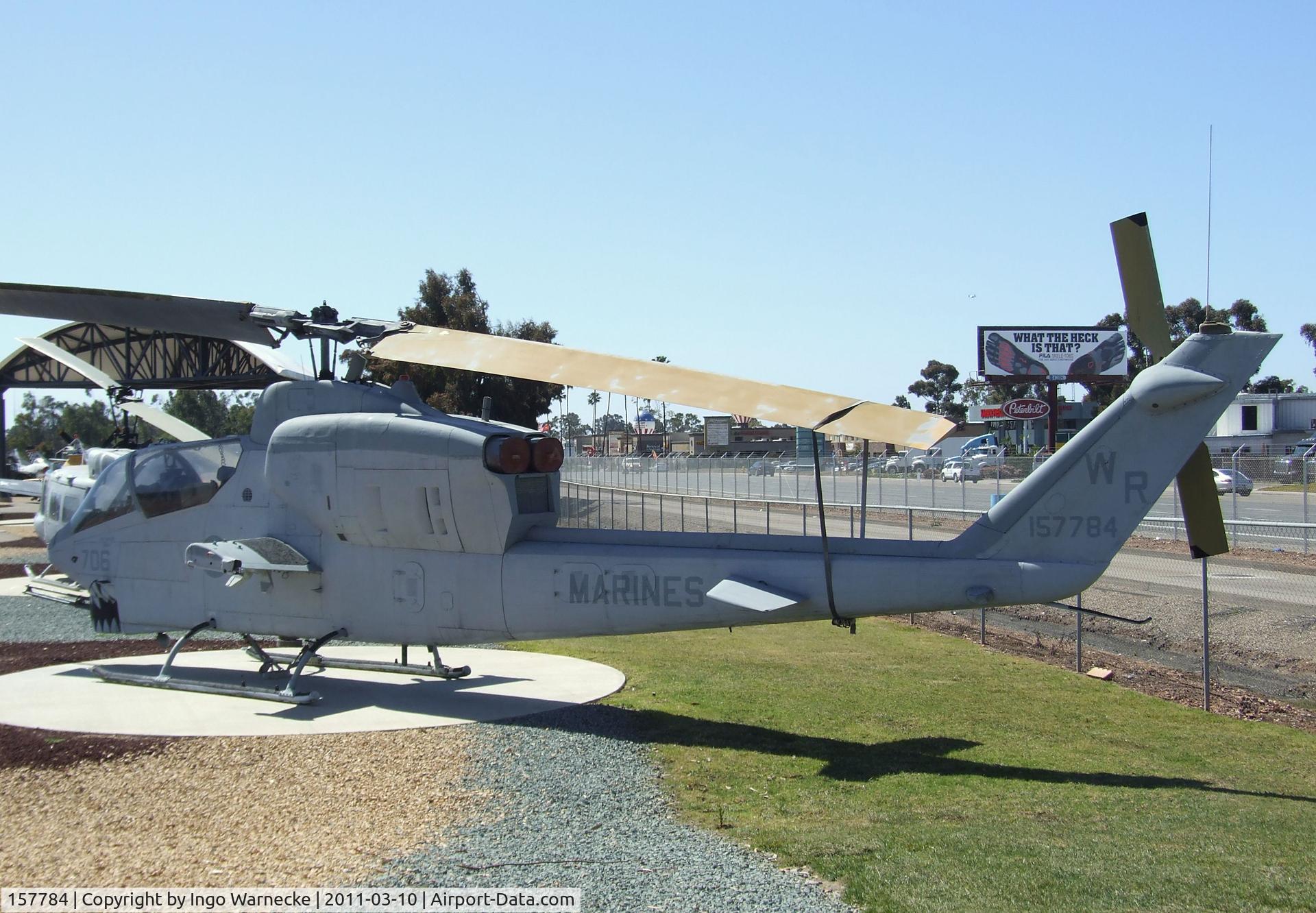 157784, Bell AH-1J Sea Cobra C/N 26028, Bell AH-1J Sea Cobra at the Flying Leatherneck Aviation Museum, Miramar CA