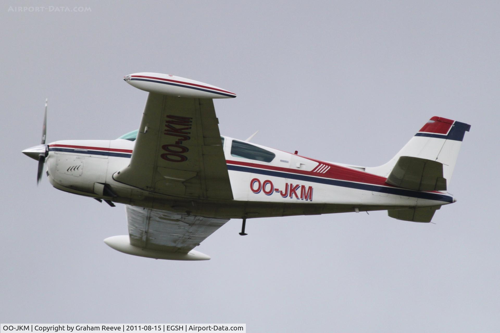 OO-JKM, 1974 Beech F33A Bonanza C/N CE487, Just taken off.