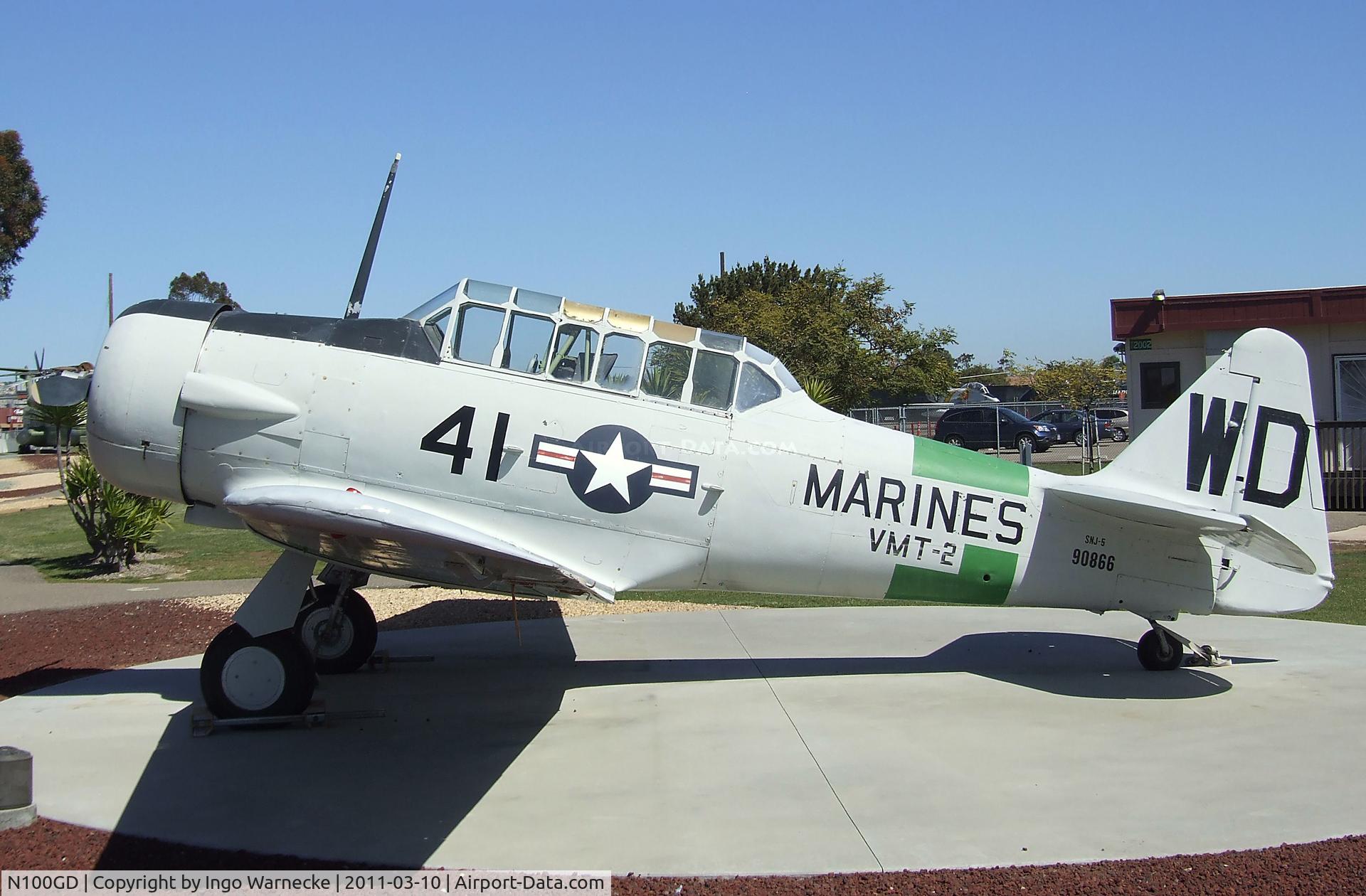 N100GD, North American SNJ-5 Texan C/N 90866, North American SNJ-5 Texan at the Flying Leatherneck Aviation Museum, Miramar CA