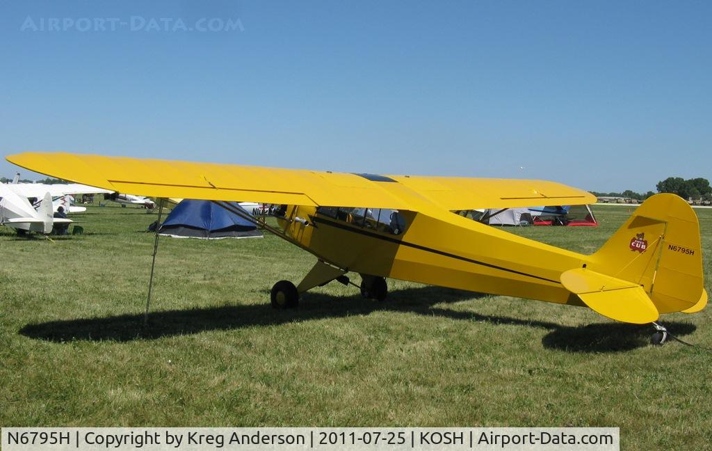 N6795H, 1946 Piper J3C-65 Cub C/N 20012, EAA AirVenture 2011