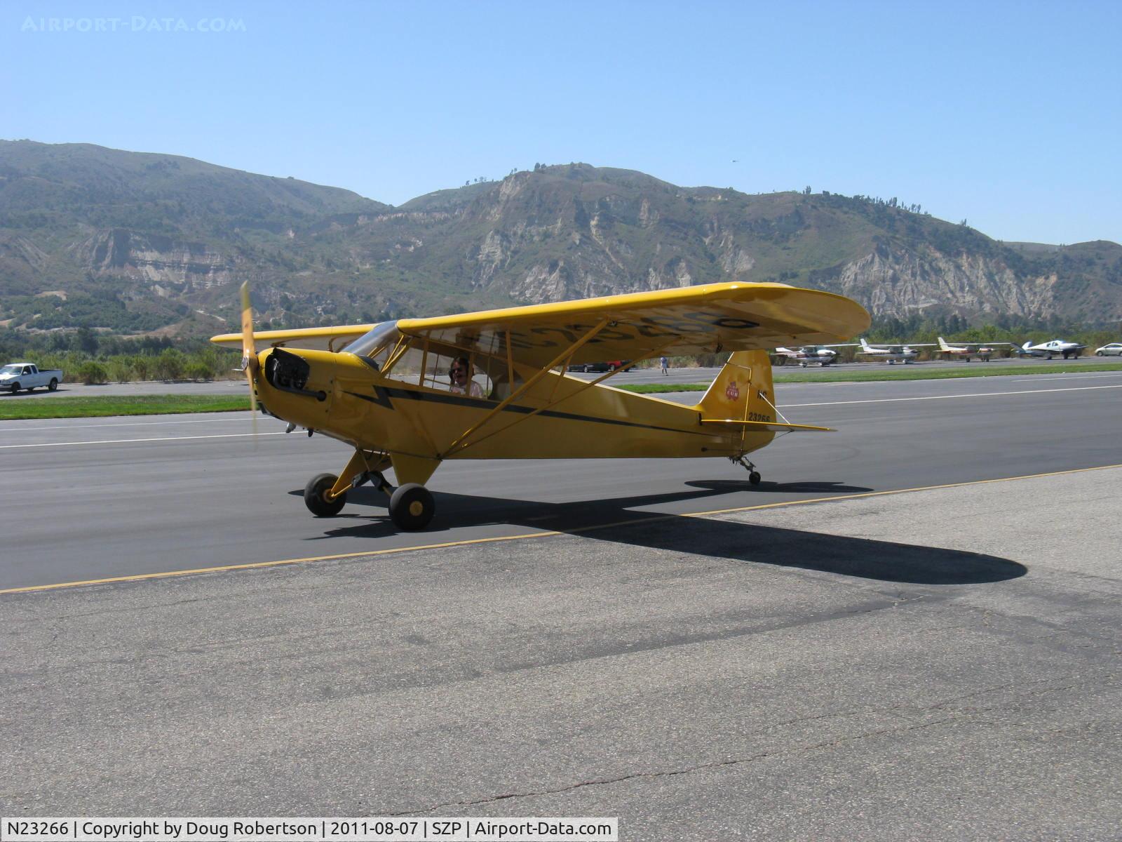 N23266, 1939 Piper J3C-65 Cub Cub C/N 3113, 1939 Piper J3C-65 CUB, Continental A&C65 65 Hp, taxi