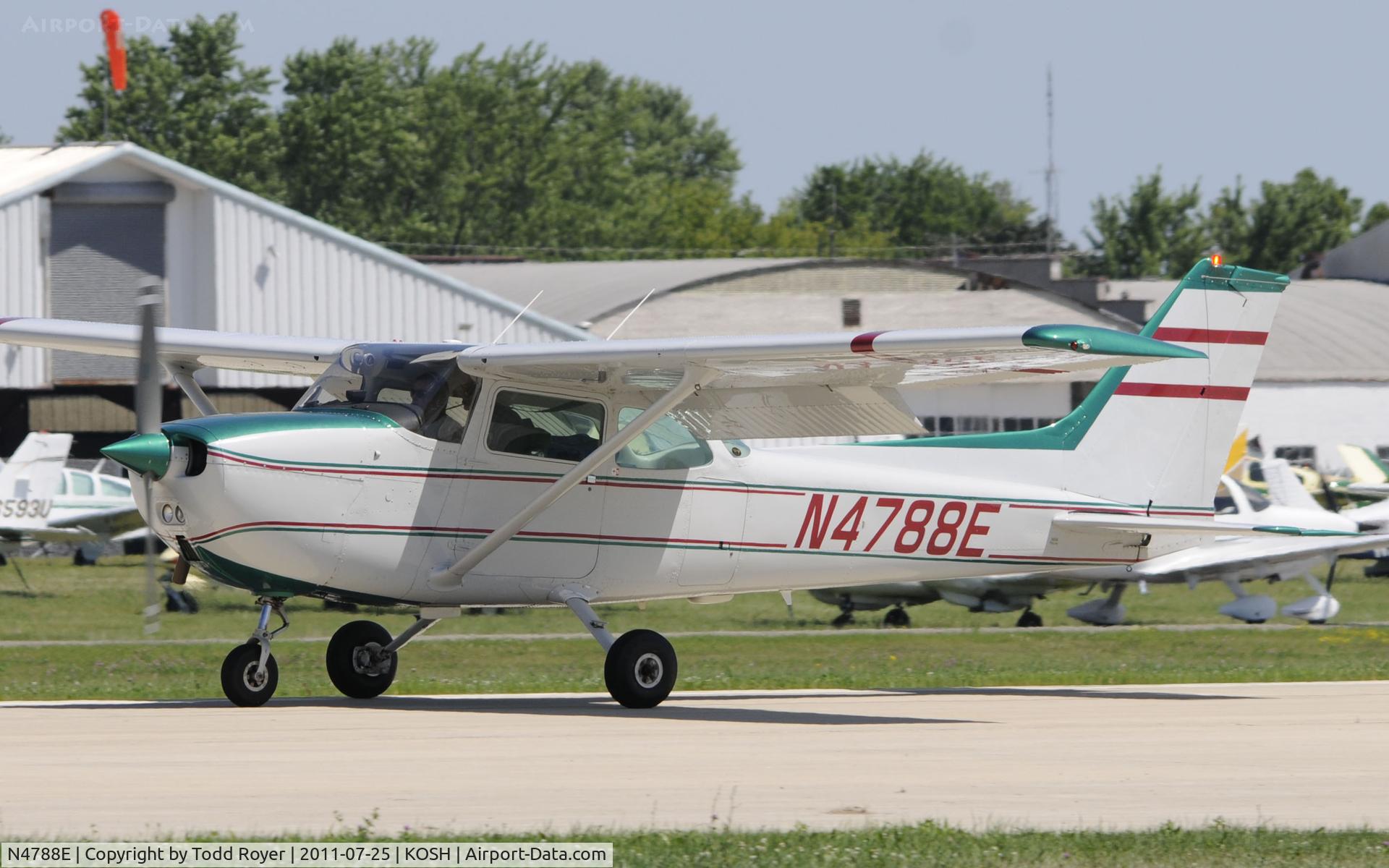 N4788E, 1978 Cessna 172N C/N 17271653, AIRVENTURE 2011