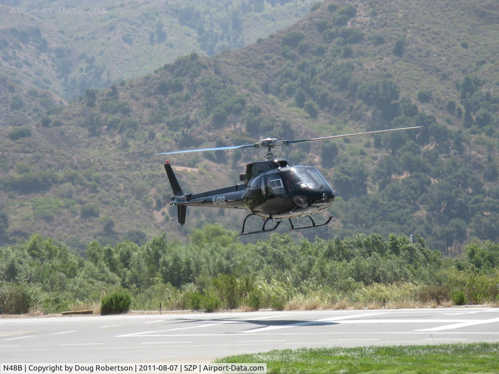 N48B, Aerospatiale AS-350B Ecureuil C/N 1481, Aerospatiale AS 350B ECUREUIL (SQUIRREL), one Turbomecha Arriel Turboshaft 641 shp, 6 place, landing