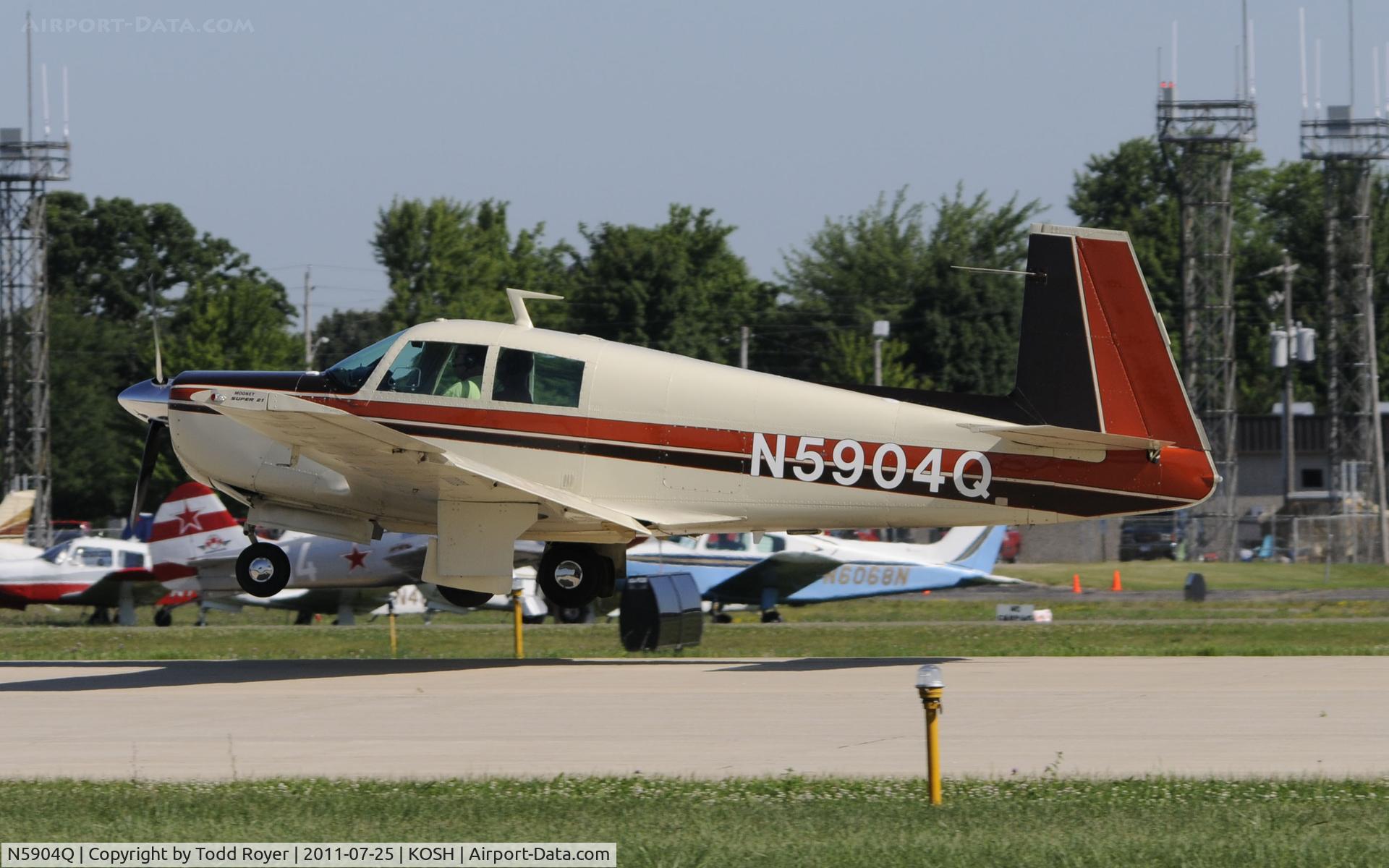 N5904Q, 1965 Mooney M20E C/N 833, AIRVENTURE 2011
