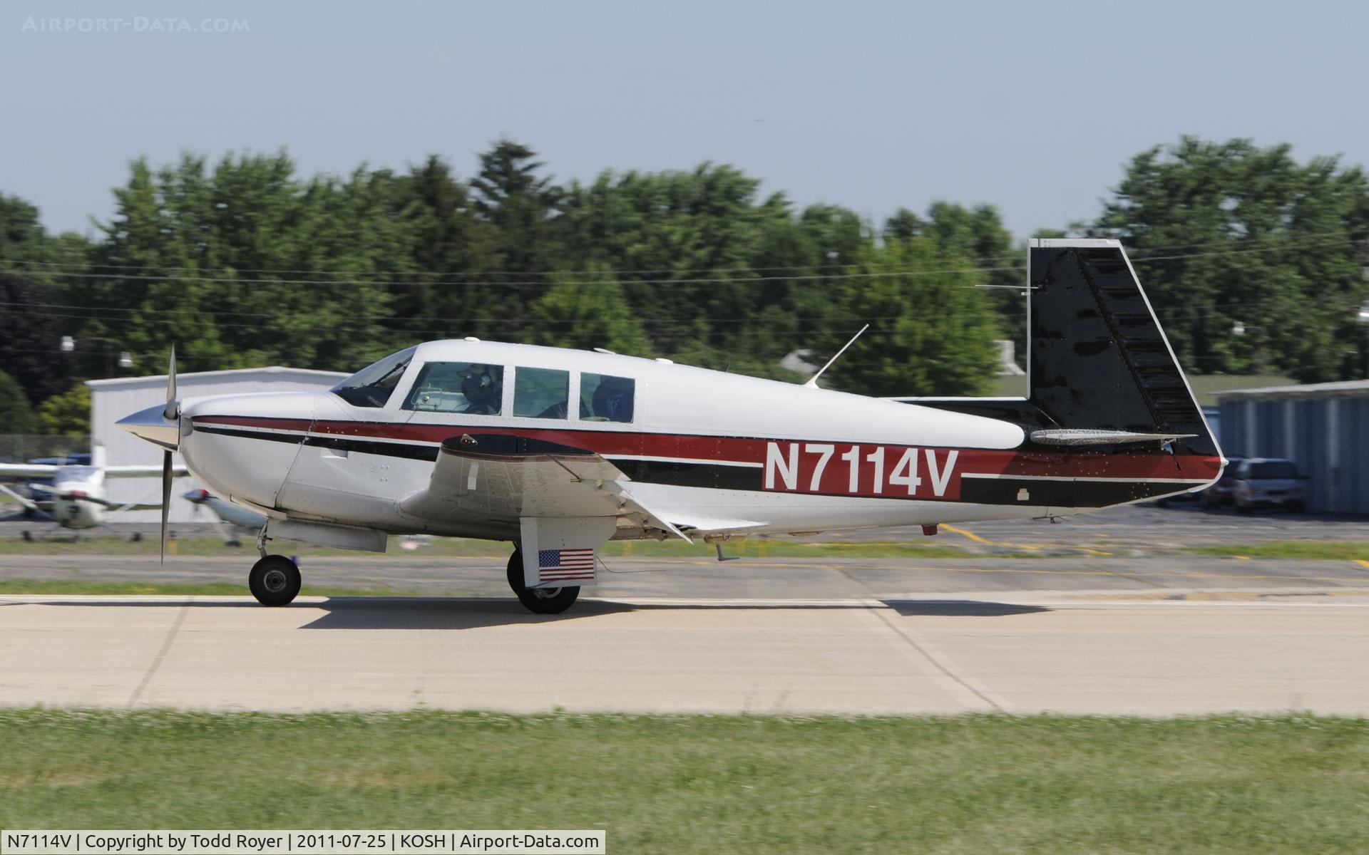 N7114V, 1974 Mooney M20F Executive C/N 22-0049, AIRVENTURE 2011