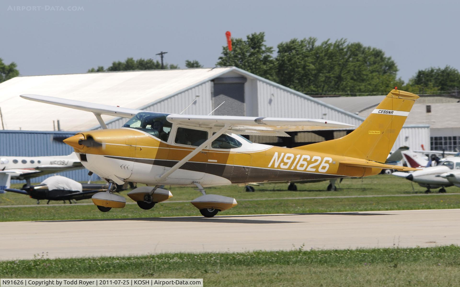 N91626, 1969 Cessna 182M Skylane C/N 18259850, AIRVENTURE 2011
