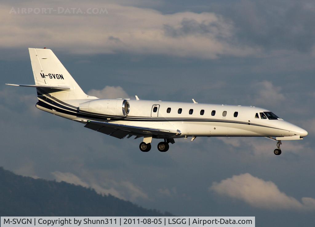 M-SVGN, 2008 Cessna 680 Citation Sovereign C/N 680-0198, Landing rwy 23
