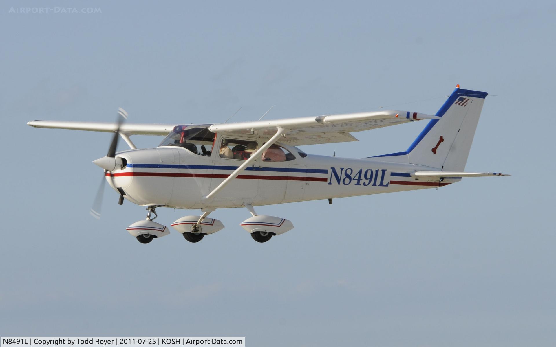 N8491L, 1968 Cessna 172I C/N 17256691, AIRVENTURE 2011
