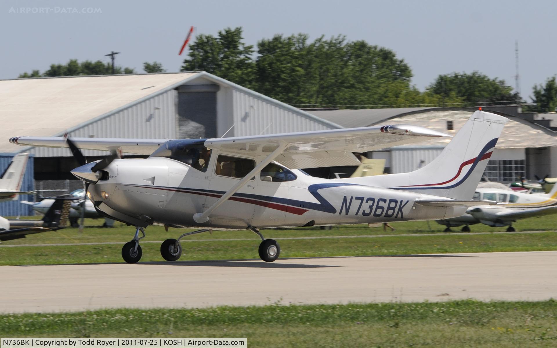 N736BK, 1978 Cessna R182 Skylane RG C/N R18200715, AIRVENTURE 2011