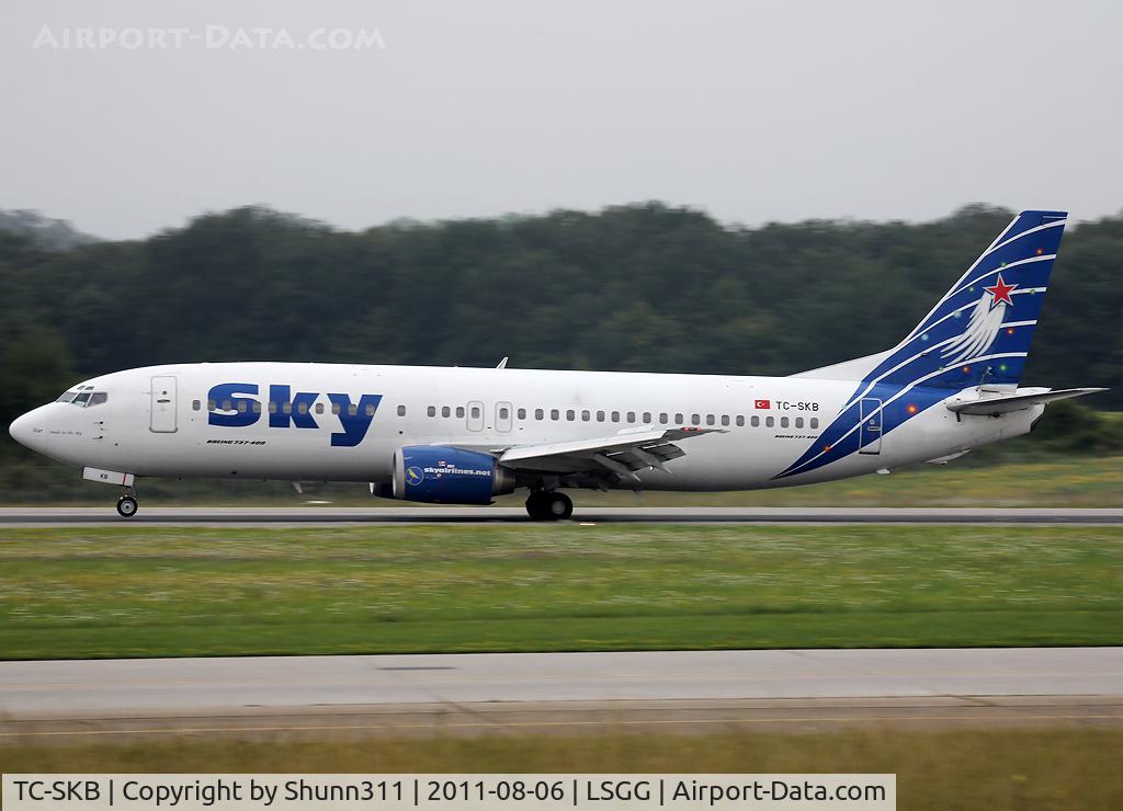 TC-SKB, 1992 Boeing 737-430 C/N 27004, Landing rwy 23
