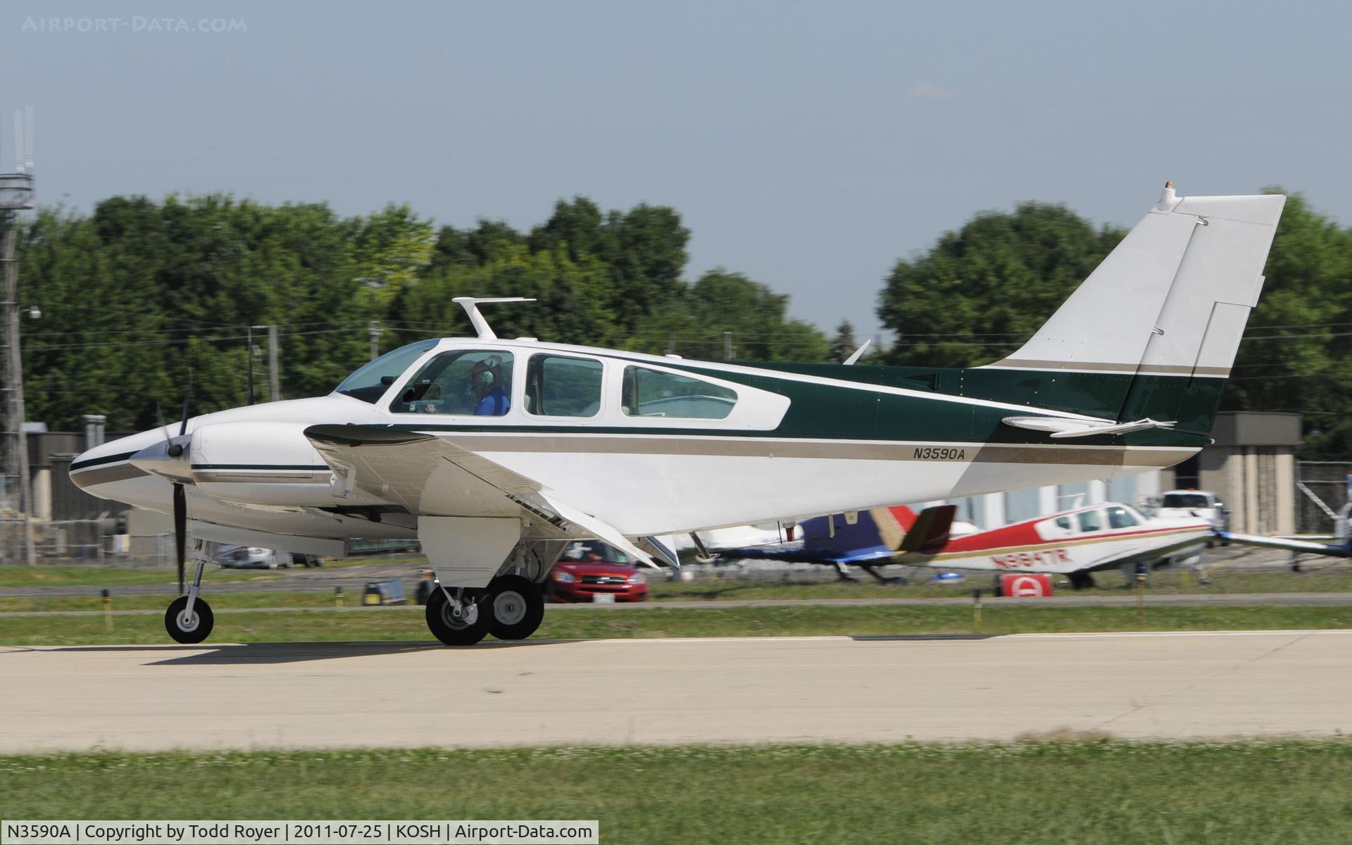 N3590A, 1969 Beech 95-B55 (T42A) Baron C/N TC-1312, AIRVENTURE 2011