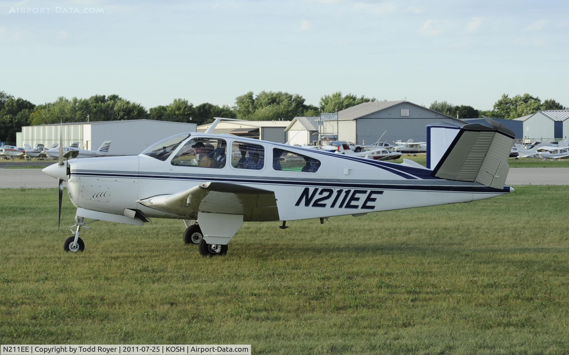 N211EE, 1968 Beech V35A Bonanza C/N D-8888, AIRVENTURE 2011