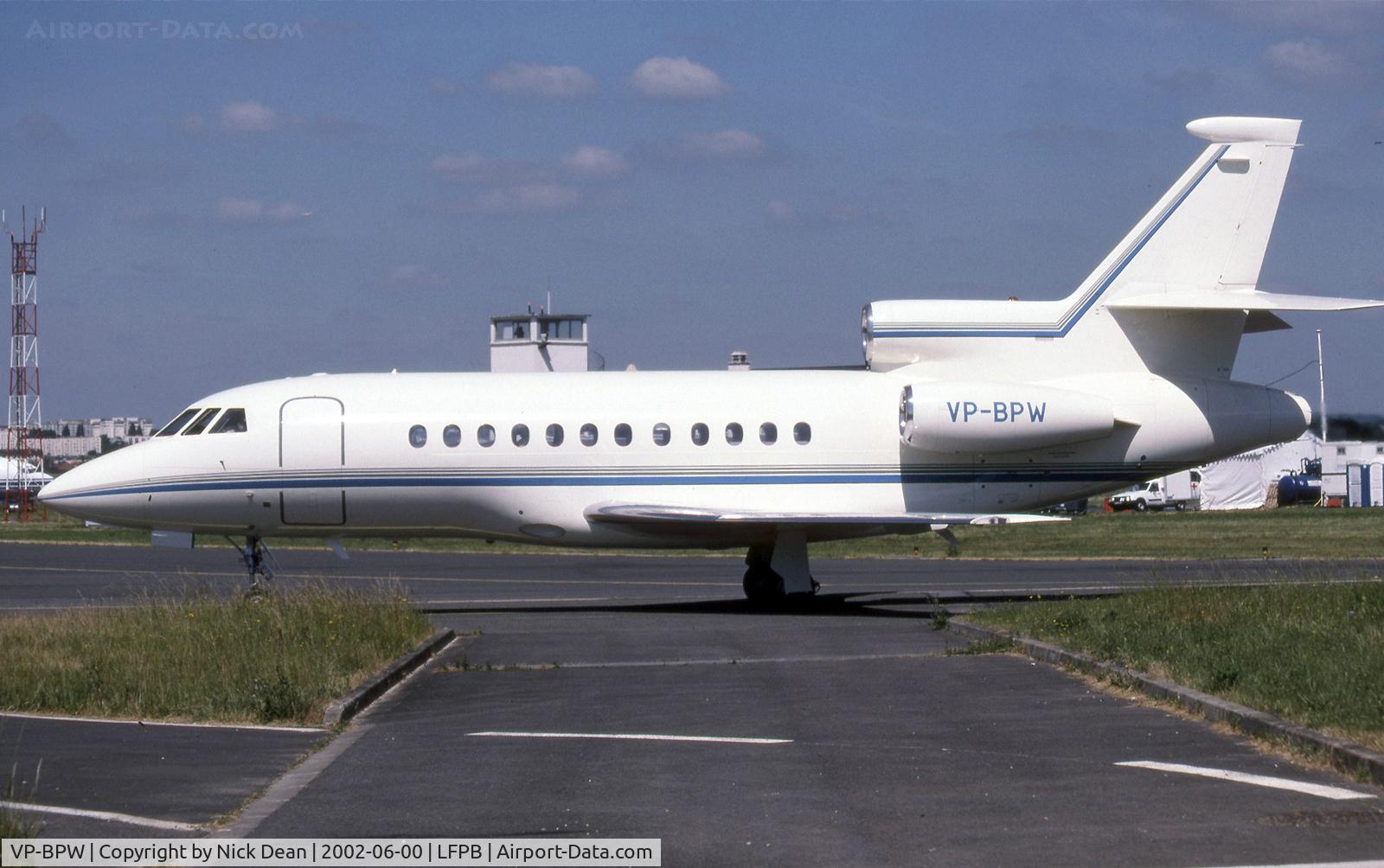 VP-BPW, 1994 Dassault Falcon 900B C/N 135, LFPB/LBG