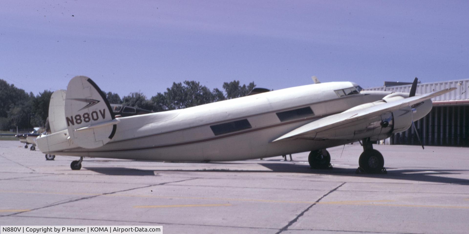 N880V, 1941 Lockheed L18-56 Lodestar C/N 6124, Omaha 1971