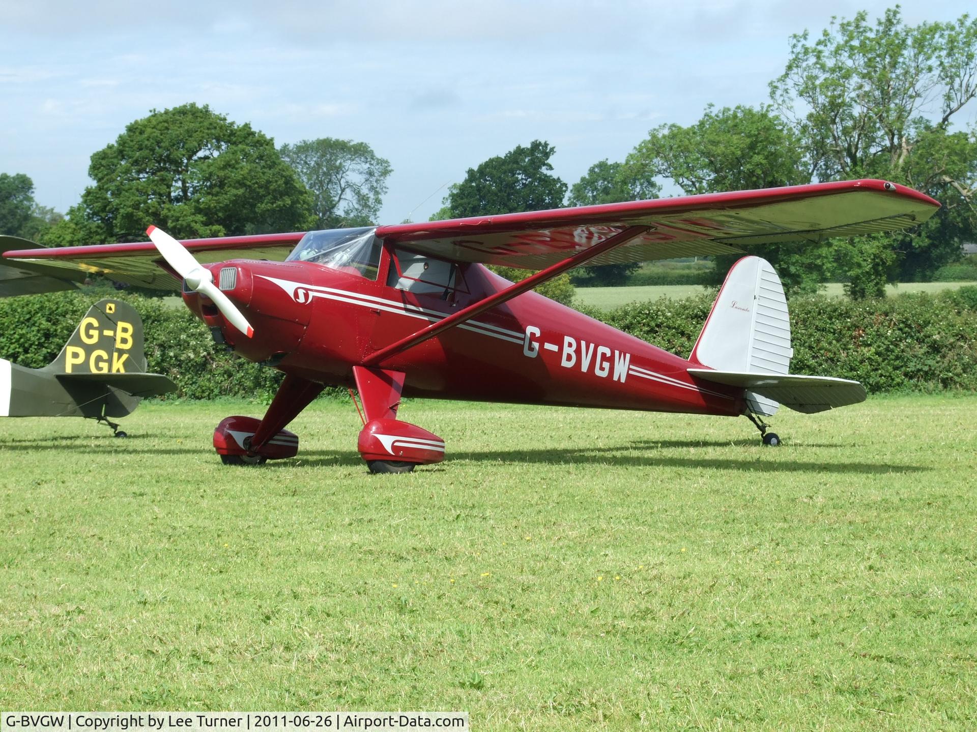 G-BVGW, 1947 Luscombe 8A C/N 4823, Luscombe 8A at Charity Farm Wings and Wheels 2011