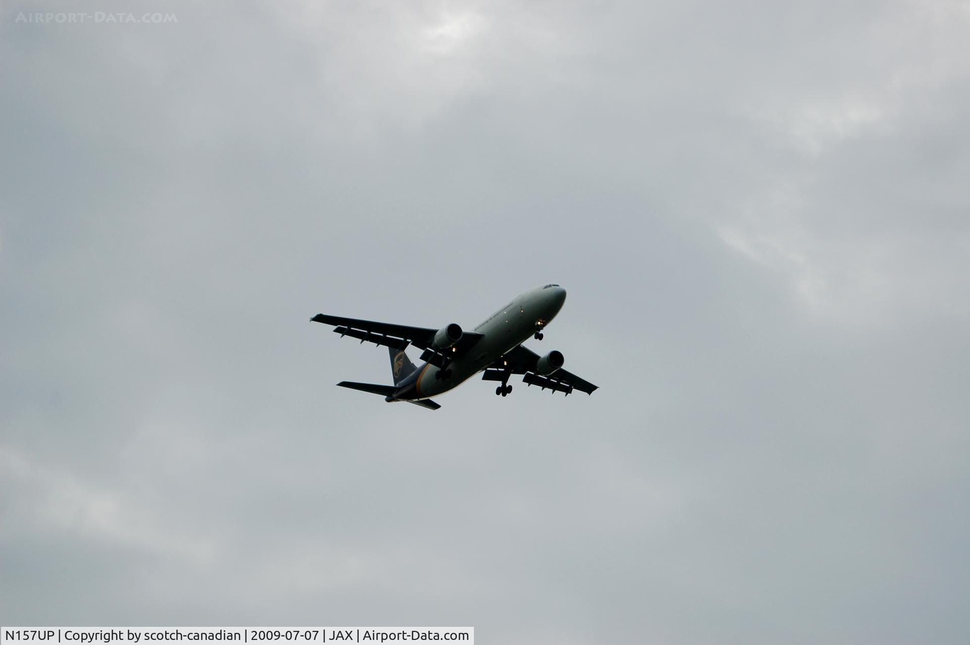 N157UP, 2004 Airbus A300F4-622R C/N 0846, 2004 United Parcel Service Airbus A300 N157UP on Final Approach to Jacksonville International Airport, Jacksonville, FL