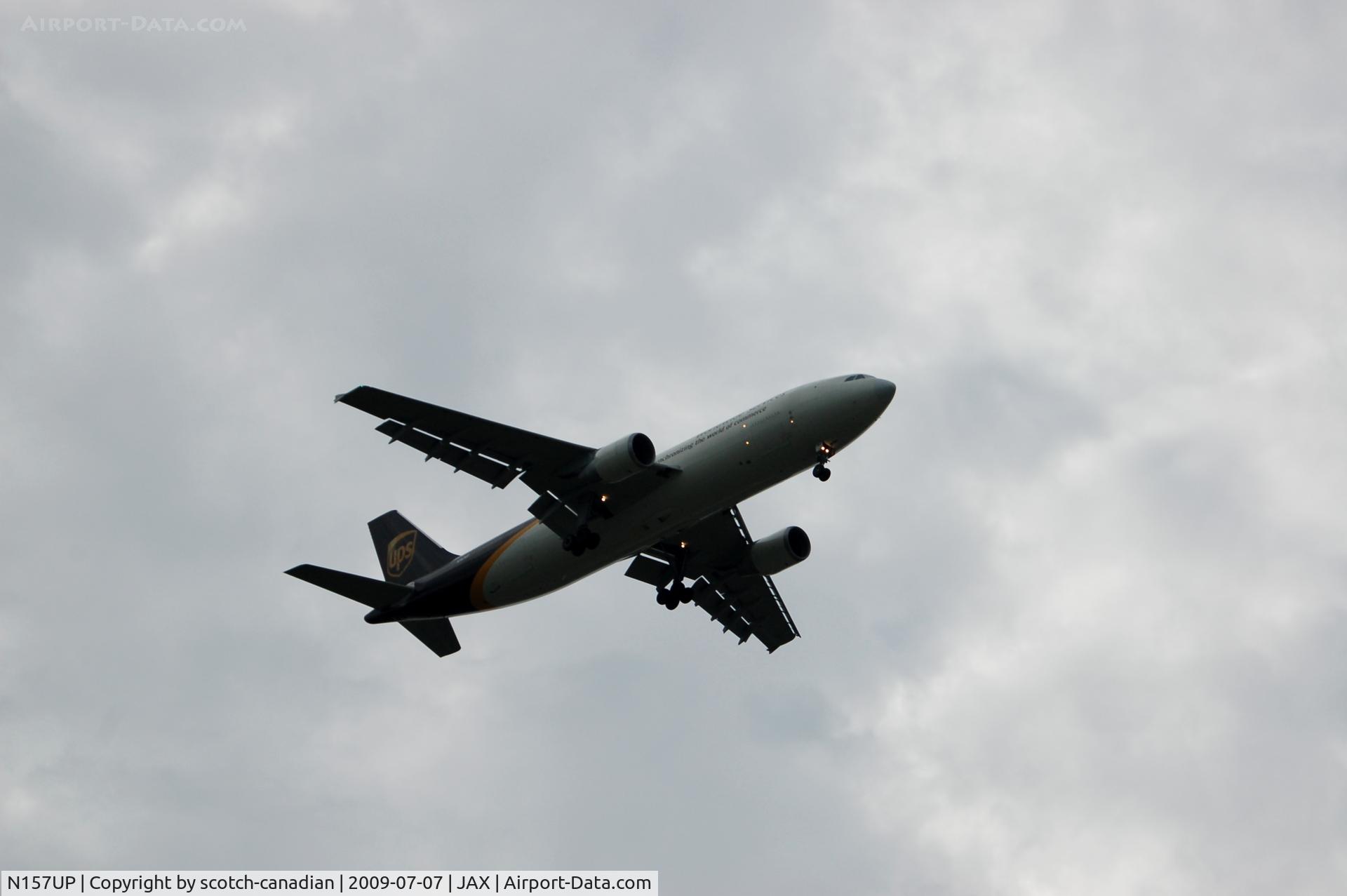 N157UP, 2004 Airbus A300F4-622R C/N 0846, 2004 United Parcel Service Airbus A300 N157UP on Final Approach to Jacksonville International Airport, Jacksonville, FL