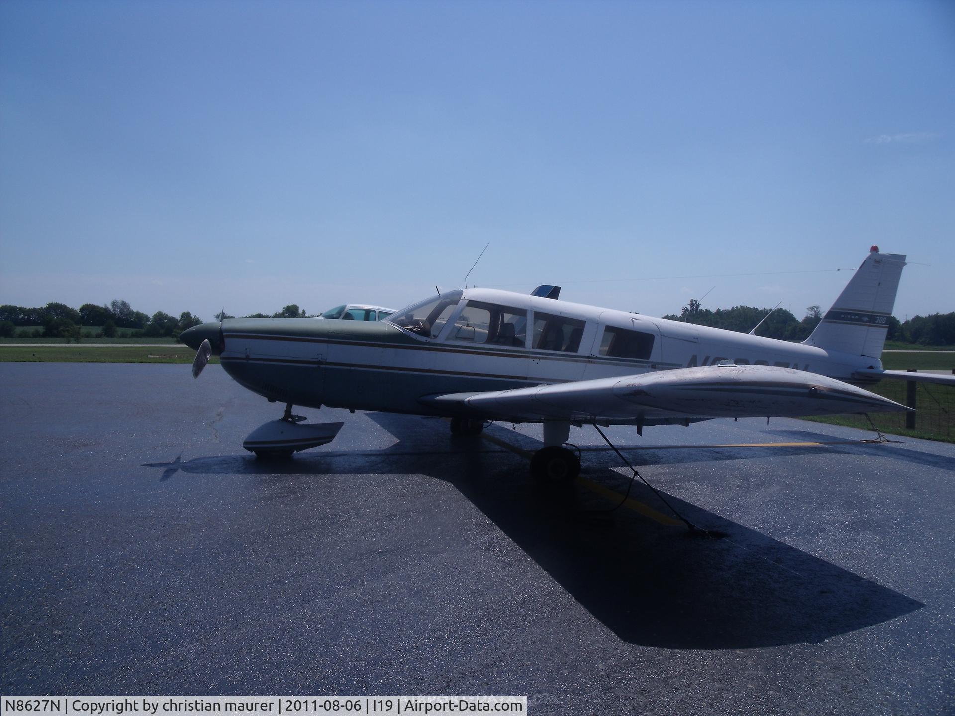 N8627N, 1970 Piper PA-32-300 Cherokee Six C/N 32-7140020, pa-32-300