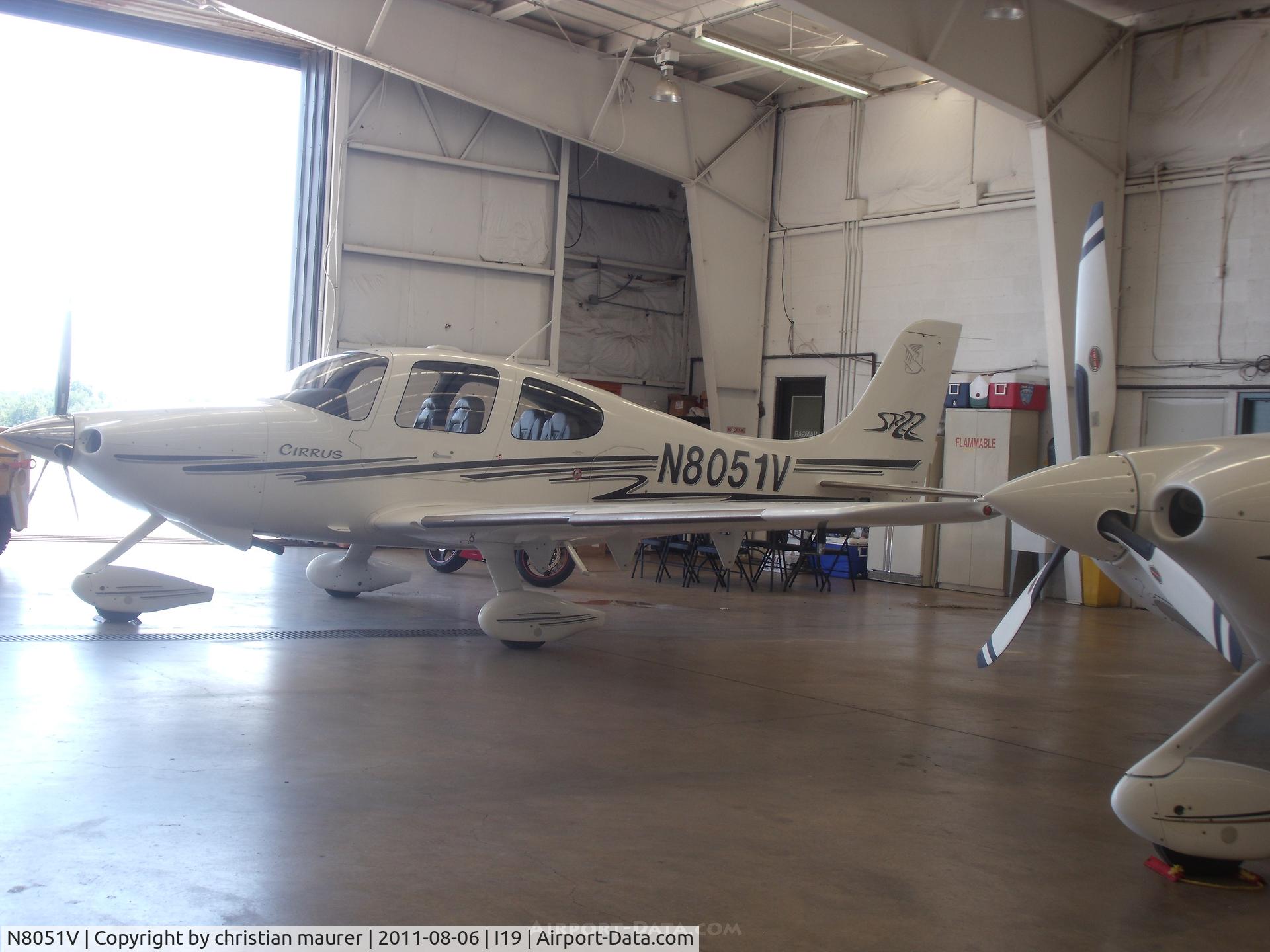 N8051V, 2003 Cirrus SR22 C/N 0647, sr22