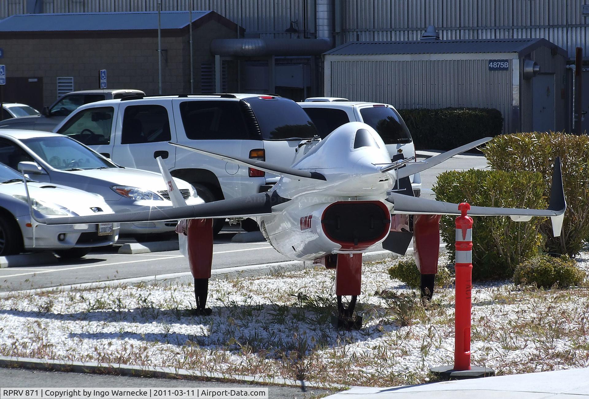 RPRV 871, Rockwell HiMAT C/N 02, Rockwell HiMAT (Highly Maneuvrable Aircraft Technology) RPRV (Remotely Piloted Research Vehicle) at the NASA Dryden Flight Research Center, Edwards AFB, CA