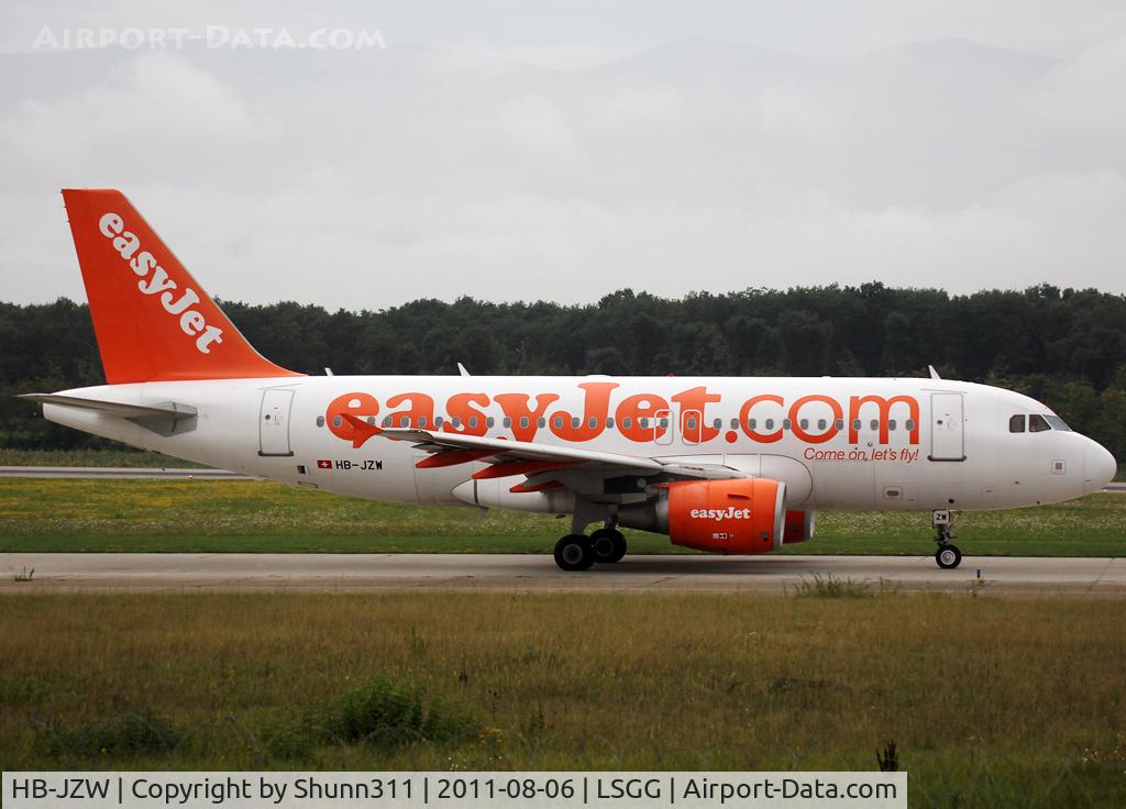 HB-JZW, 2006 Airbus A319-111 C/N 2729, Taxiing holding point rwy 23 for departure...
