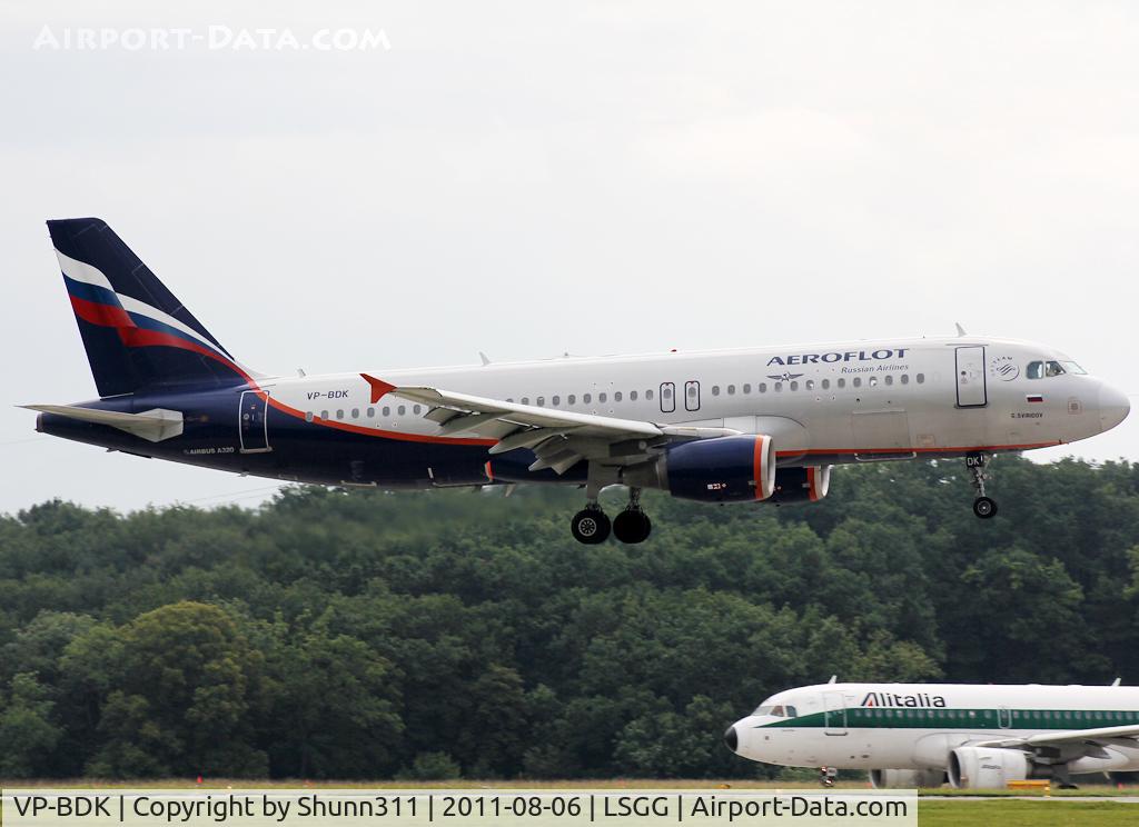 VP-BDK, 2003 Airbus A320-214 C/N 2106, Landing rwy 23