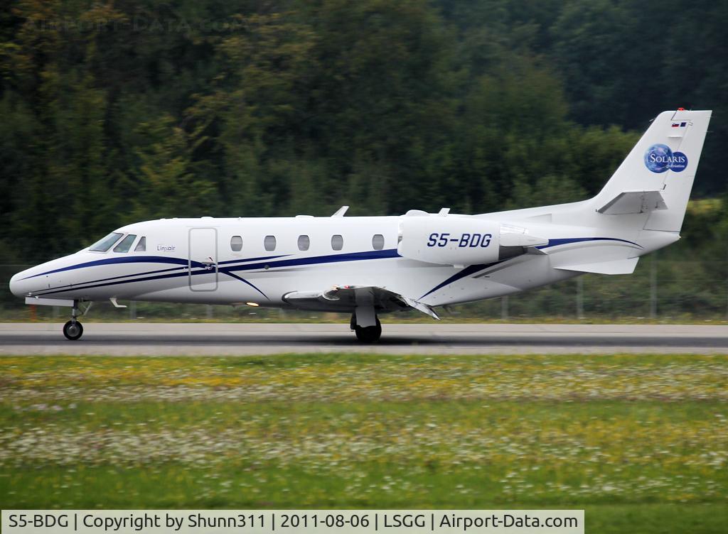 S5-BDG, 2001 Cessna 560XL Citation C/N 560-5215, Landing rwy 23