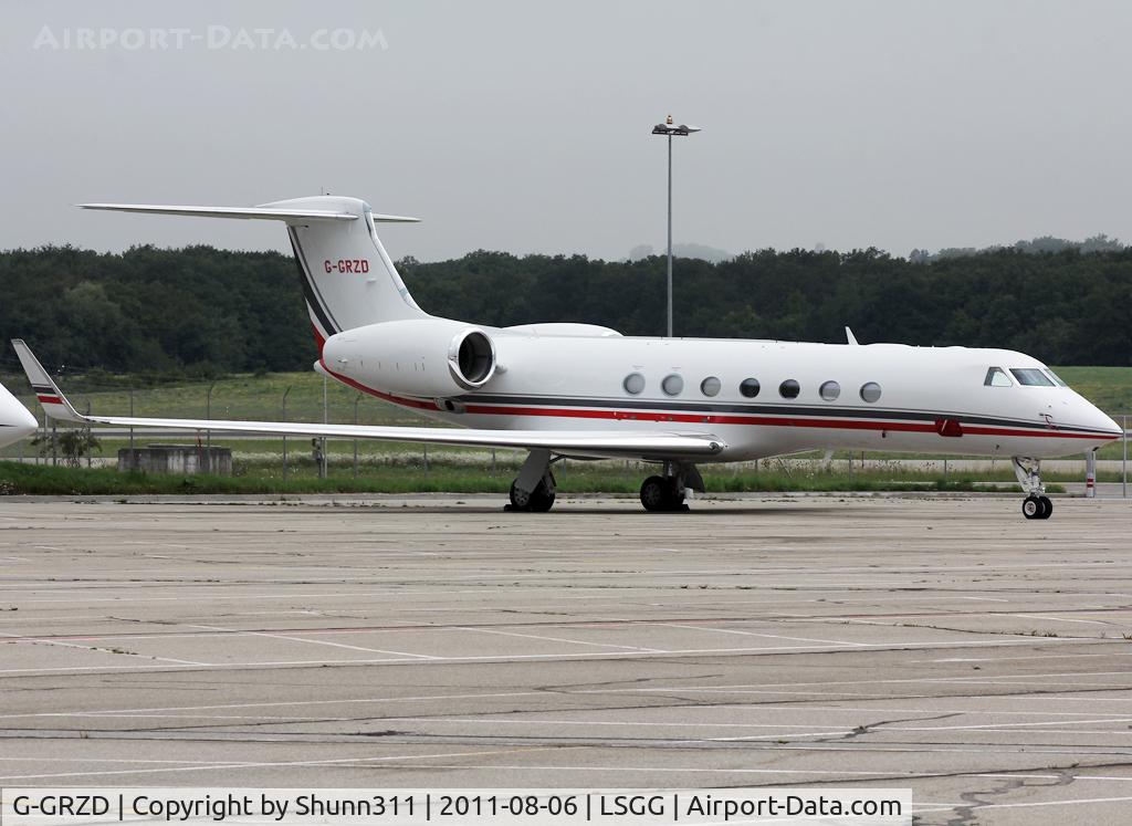 G-GRZD, 2010 Gulfstream Aerospace GV-SP (G550) C/N 5315, Parked...