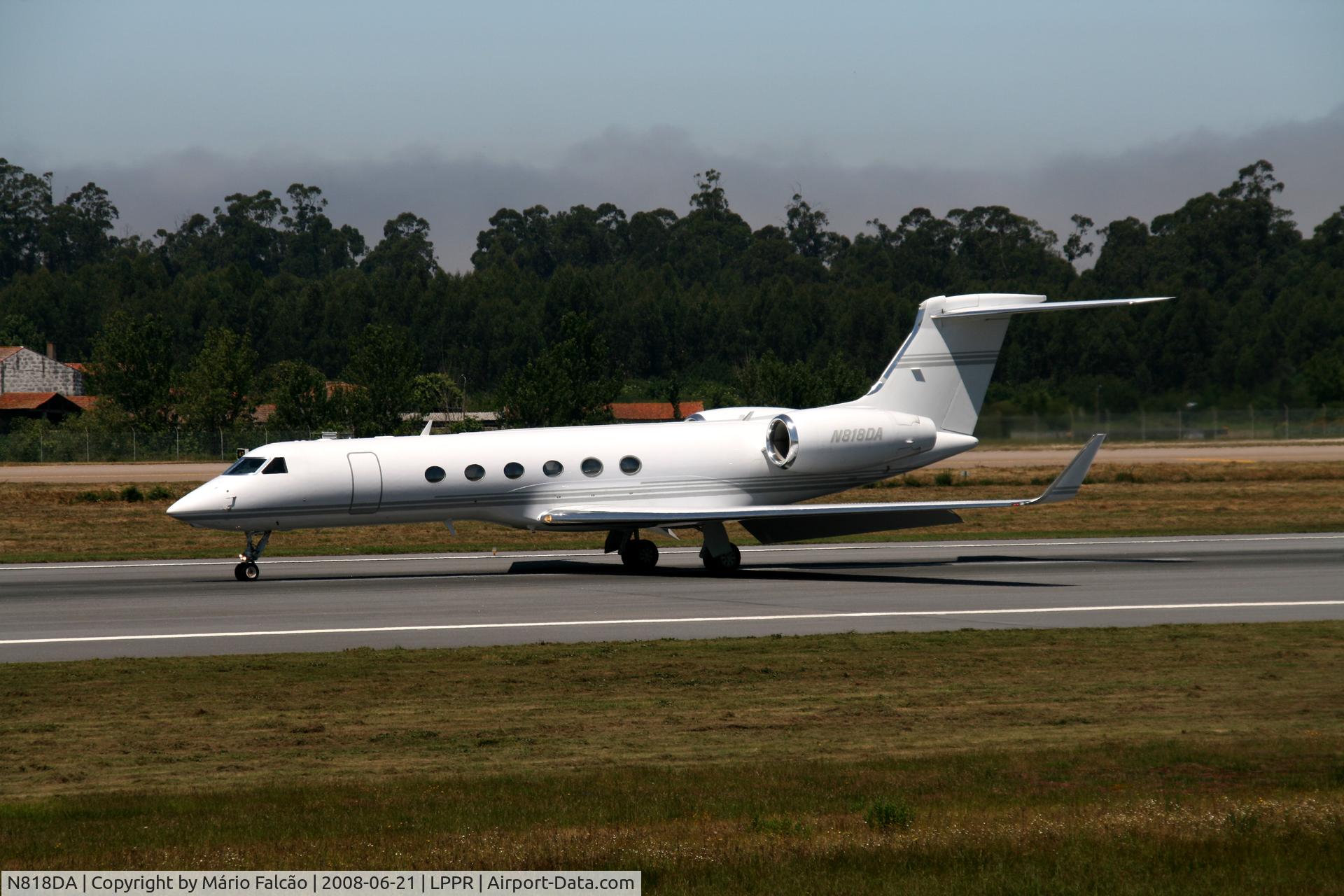 N818DA, 1997 Gulfstream Aerospace G-V C/N 520, Porto - PORTUGAL