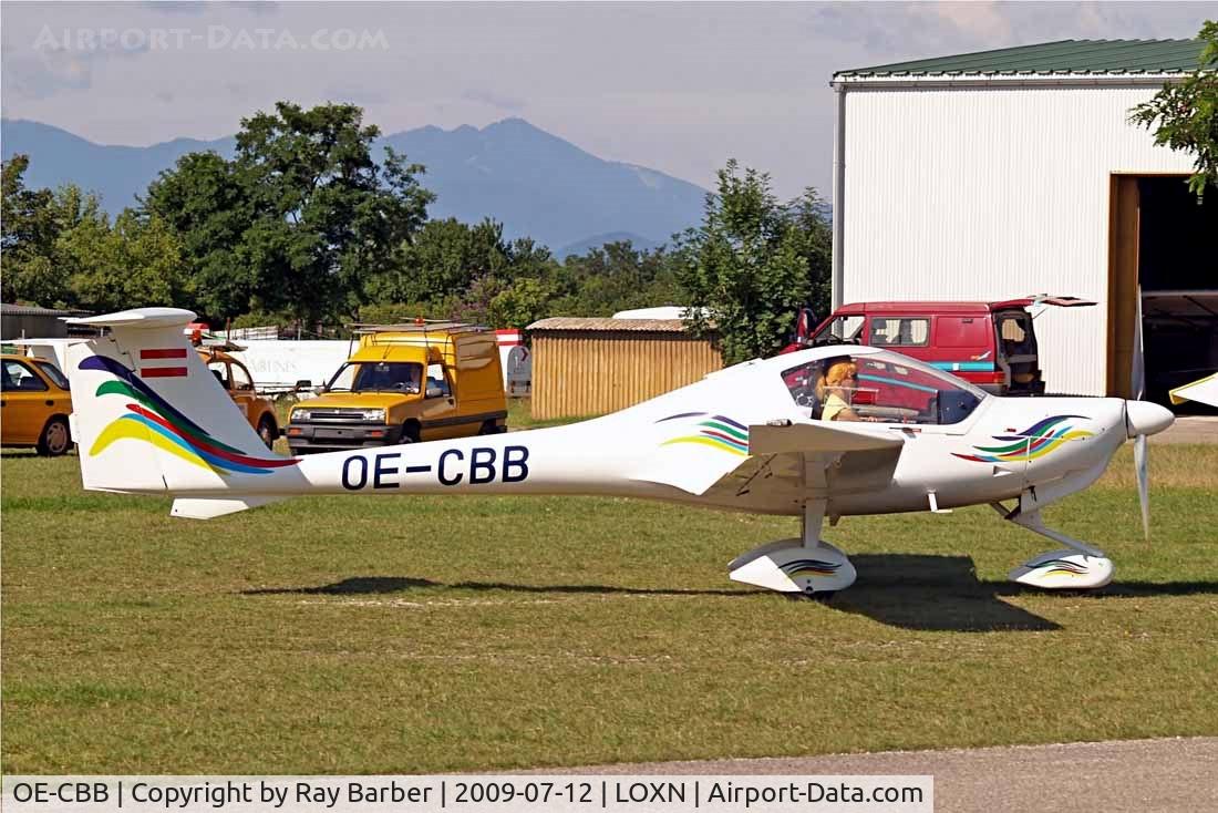 OE-CBB, Diamond DA-20A-1 Katana C/N 10303, Diamond DA.20-A1 Katana [10303] Wiener Neustadt West~OE 12/07/2009.