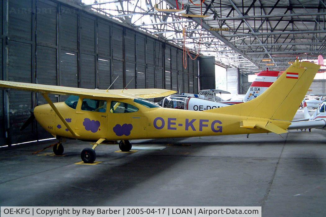 OE-KFG, 1966 Cessna 182J Skylane C/N 18257234, Cessna 182J Skylane [182-57234] Wiener Neustadt-Ost~OE 17/04/2005.