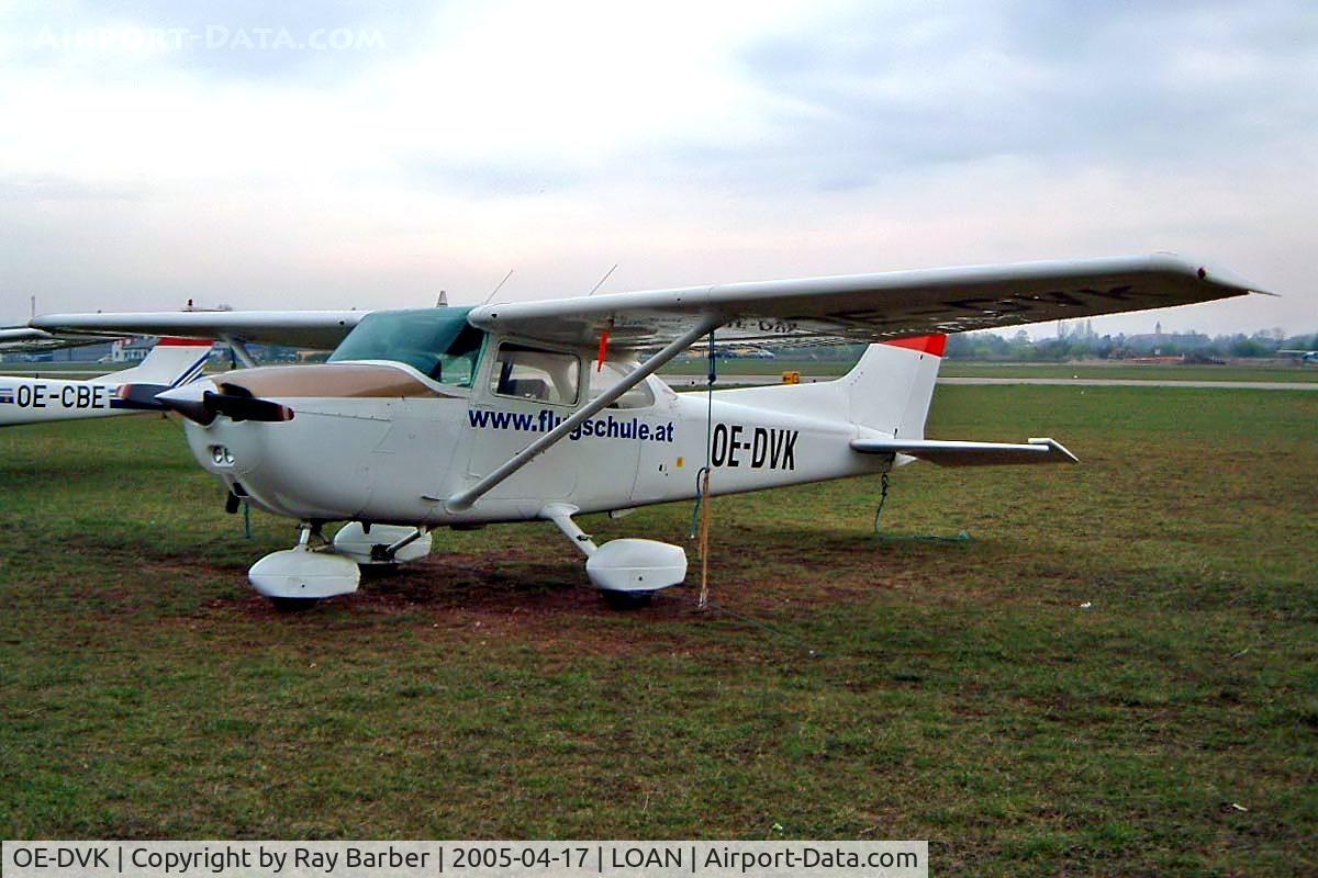 OE-DVK, Reims F172N Skyhawk C/N F17201761, R/Cessna F.172N [1761]  Weiner-Neustadt Ost~OE 17/04/2005.