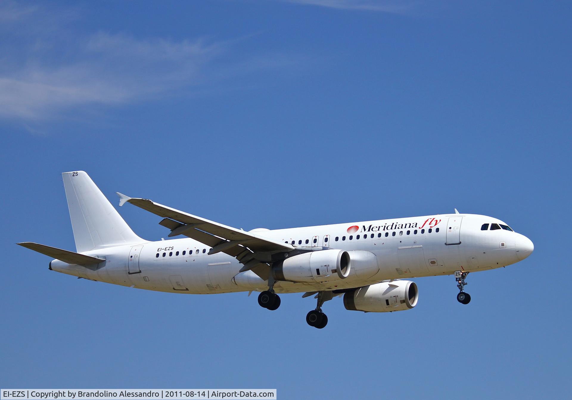 EI-EZS, 2008 Airbus A320-232 C/N 1823, Landing back for vacation somwhere hot
Bologna G.Marconi Airport