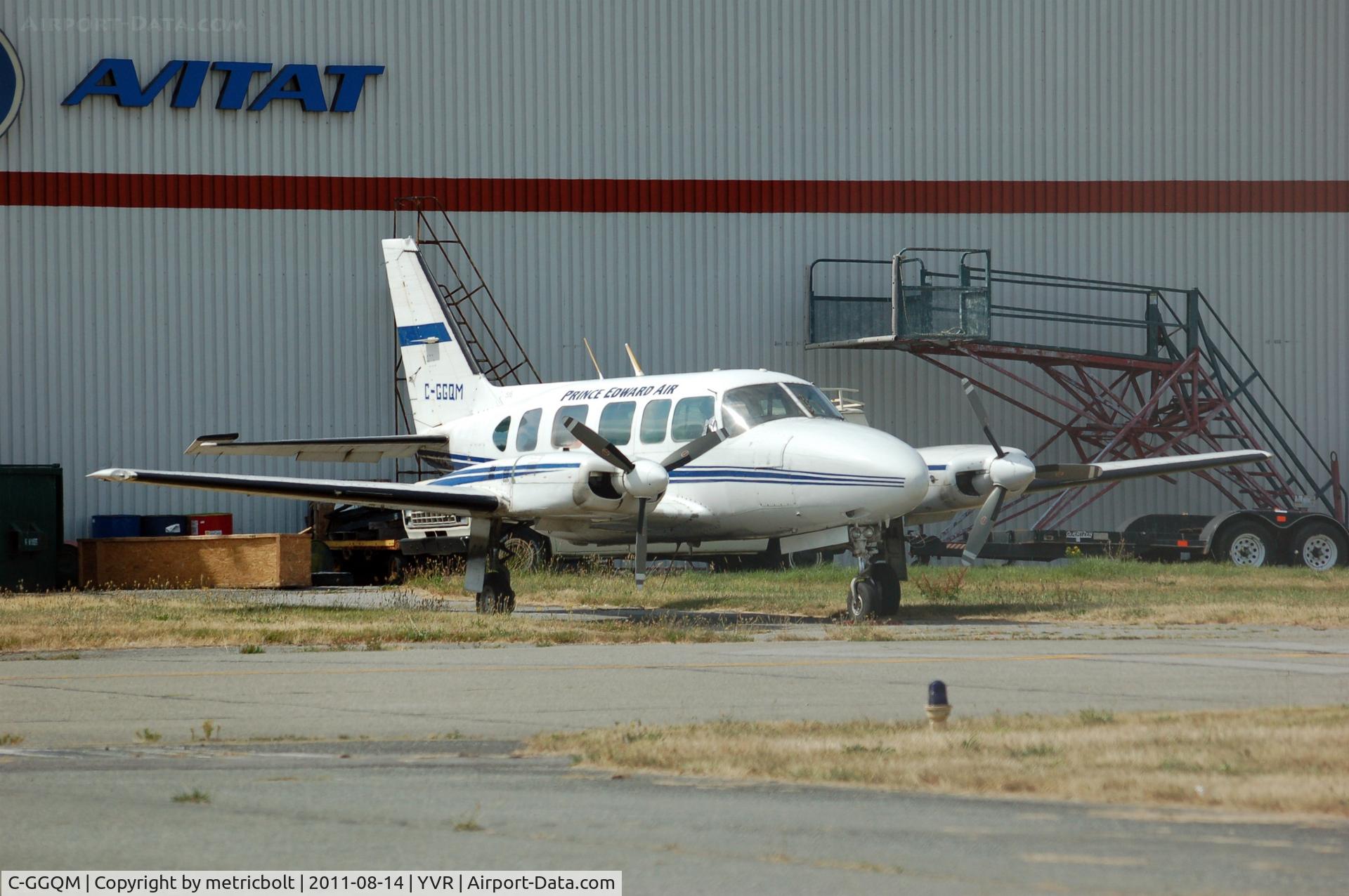C-GGQM, 1979 Piper PA-31-350 Navajo Chieftain Chieftain C/N 31-7952033, At YVR