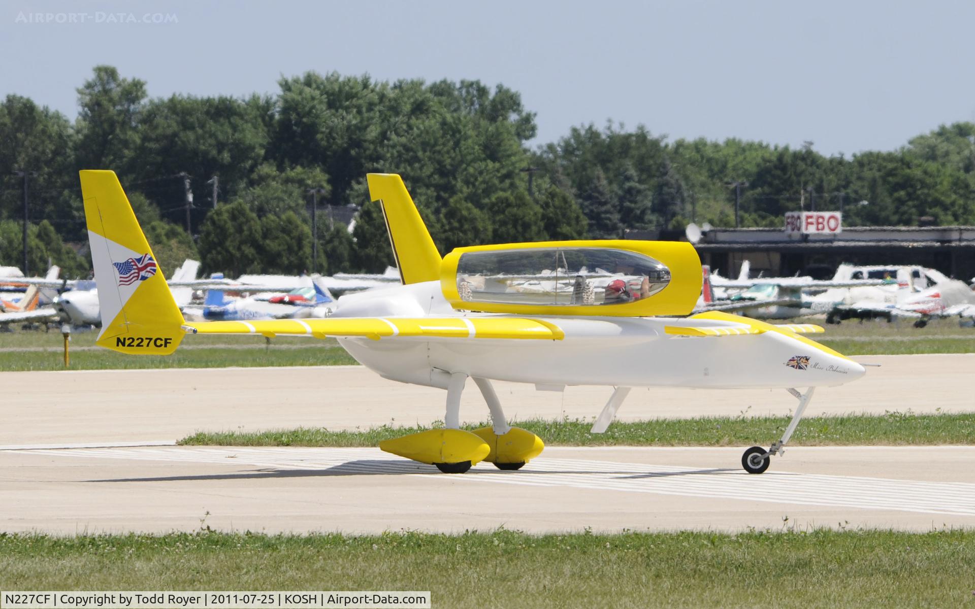 N227CF, Rutan Long-EZ C/N 001 (N227CF), AIRVENTURE 2011