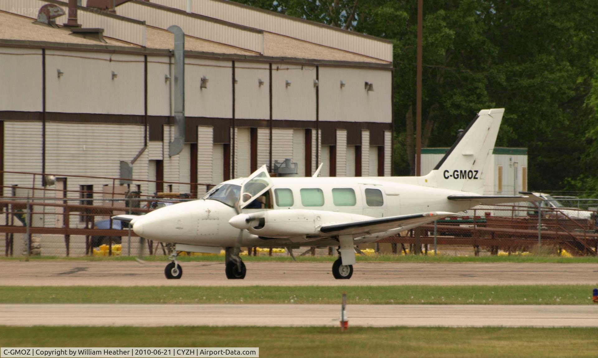 C-GMOZ, 1979 Piper PA-31-350 Navajo Chieftain C/N 31-8052067, Slave Lake Air Tanker Base