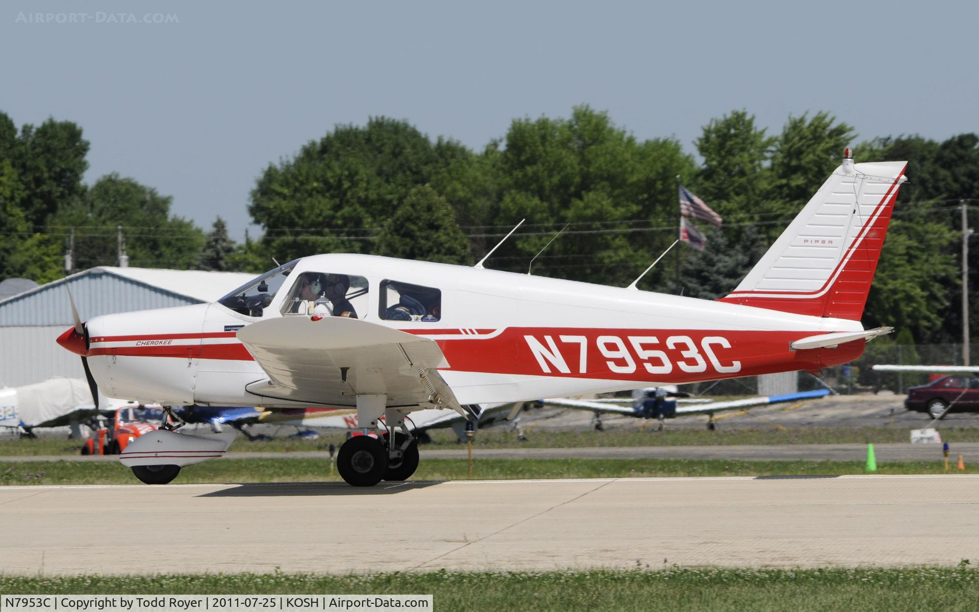 N7953C, 1975 Piper PA-28-140 Cherokee Cruiser C/N 28-7625090, AIRVENTURE 2011