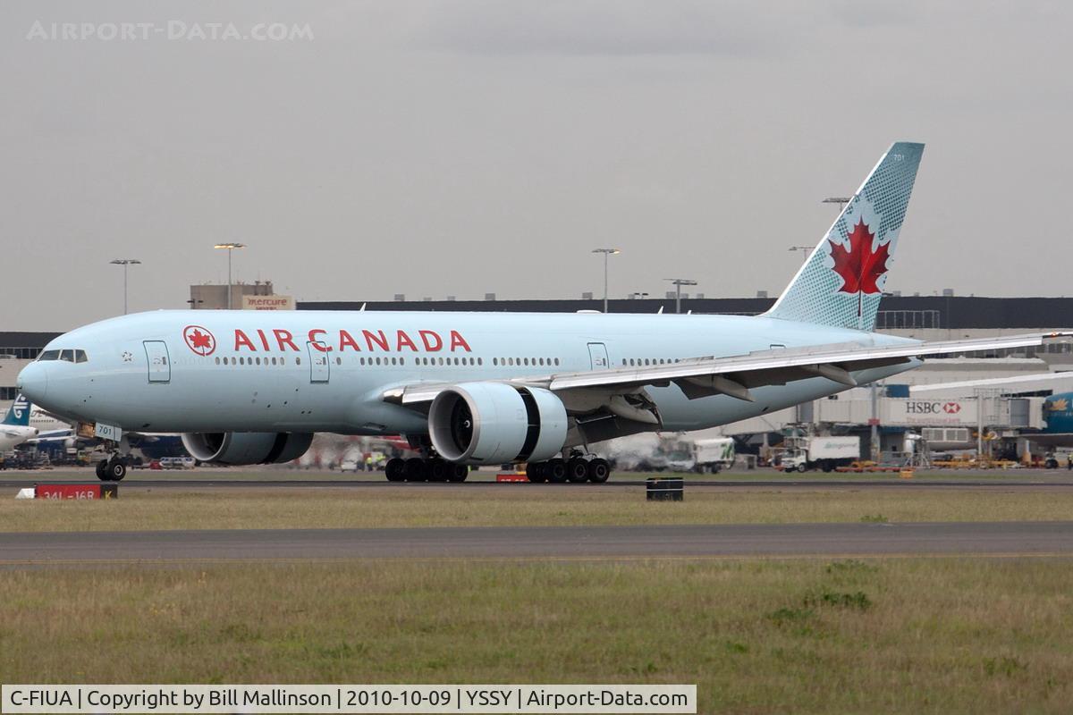 C-FIUA, 2007 Boeing 777-233/LR C/N 35239, Arriving on 34R