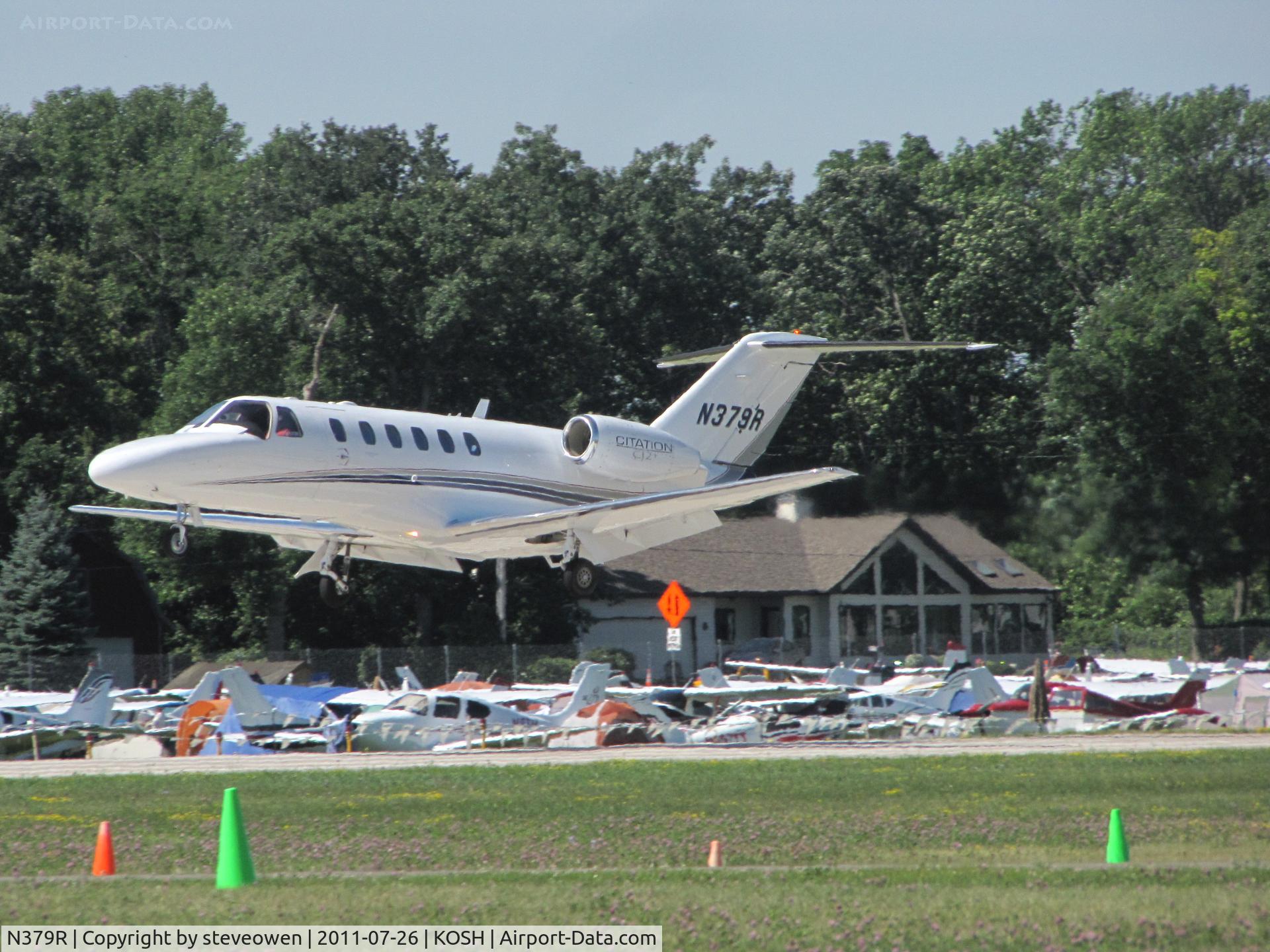 N379R, 2008 Cessna 525A CitationJet CJ2+ C/N 525A0421, landing Rwy 09 EAA 2011