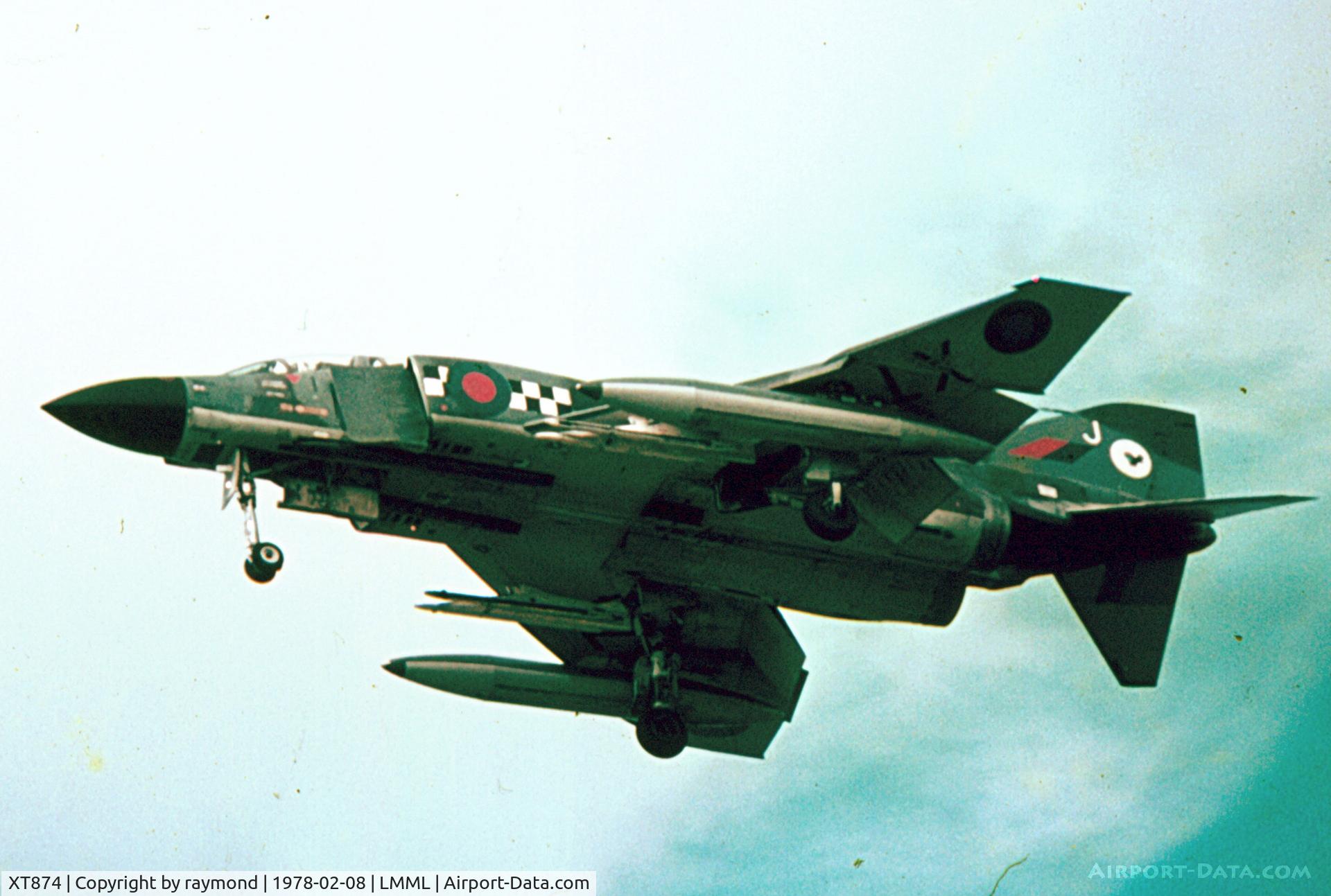 XT874, 1968 McDonnell Douglas Phantom FG1 C/N 2775, Phantom XT874/J 43Sqd RAF