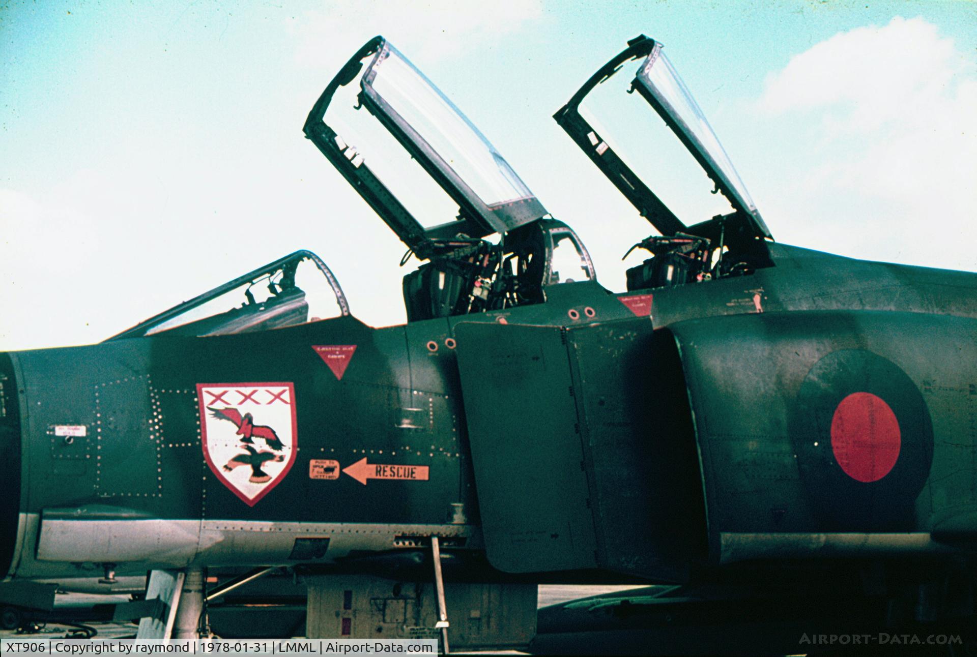 XT906, 1968 McDonnell Douglas Phantom FGR2 C/N 2657, Phantom XT906/T 29Sqd RAF
