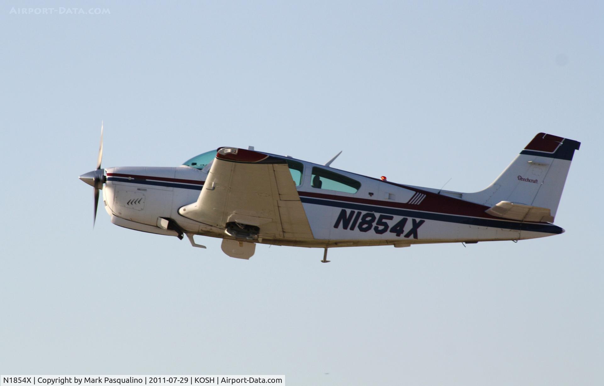 N1854X, 1981 Beech F33A Bonanza C/N CE-983, Beech F33A