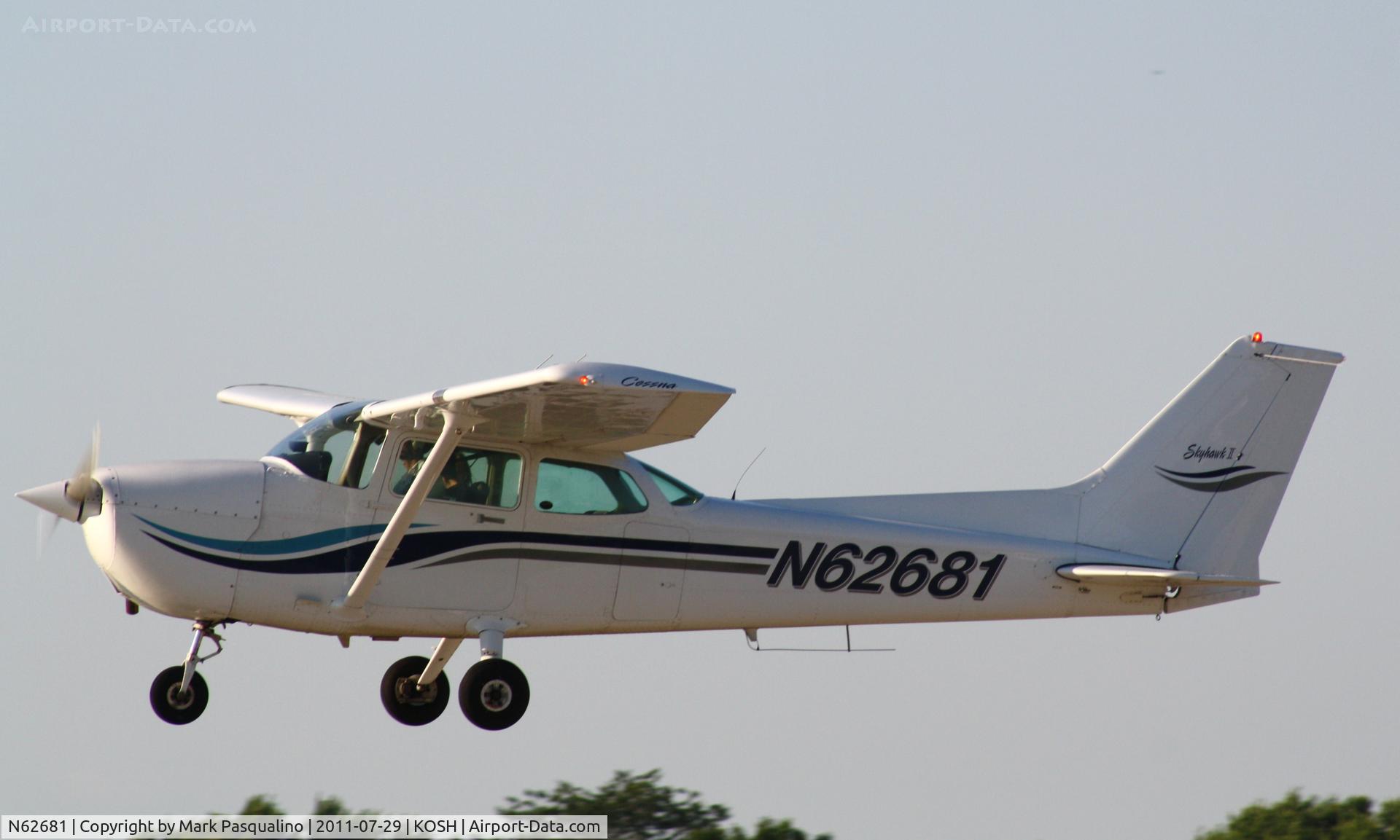 N62681, 1981 Cessna 172P C/N 17275323, Cessna 172P