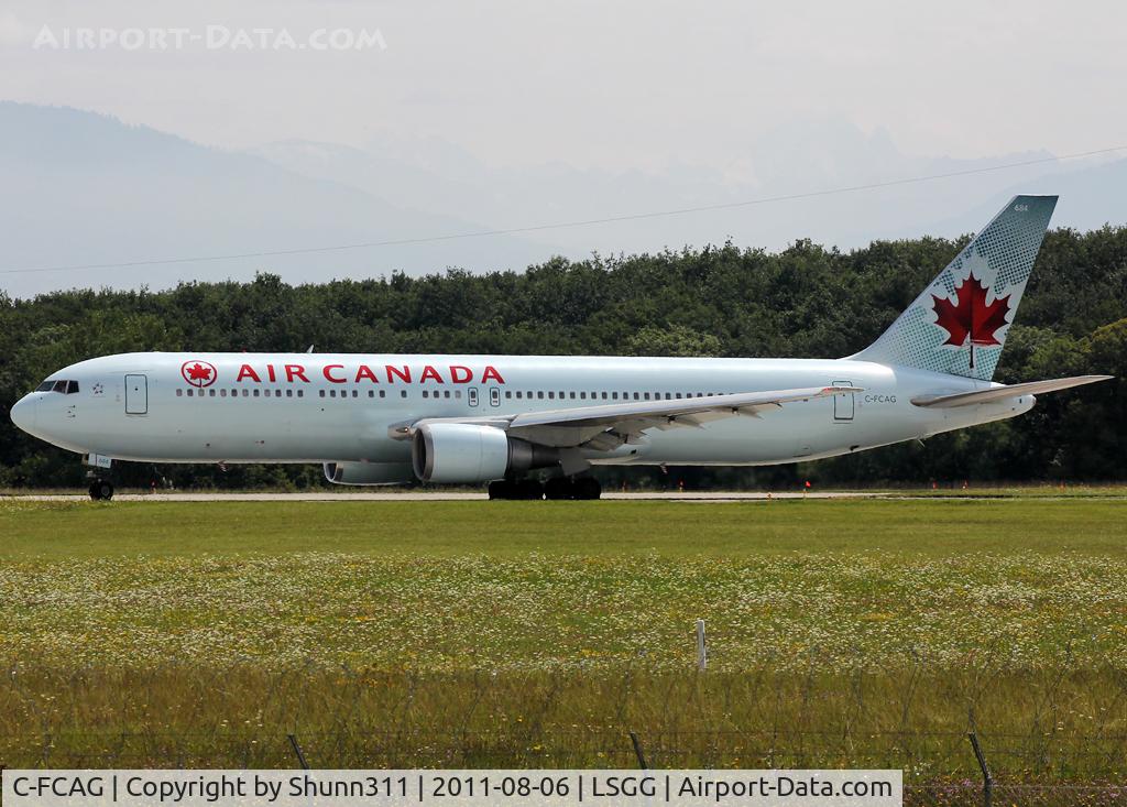 C-FCAG, 1988 Boeing 767-375/ER C/N 24085, Lining up rwy 23 for departure...