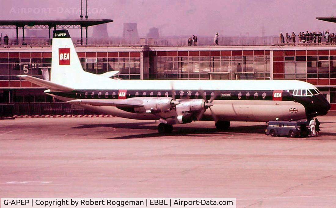G-APEP, 1961 Vickers Vanguard 953 C/N 719, Mid 1960's.BEA.