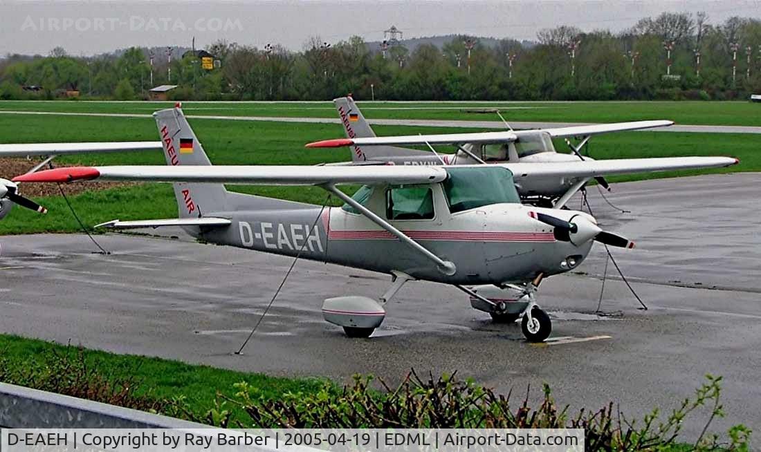 D-EAEH, Cessna 152 C/N 15285703, Cessna 152 [152-85703]  Landshut~D 19/04/2005.