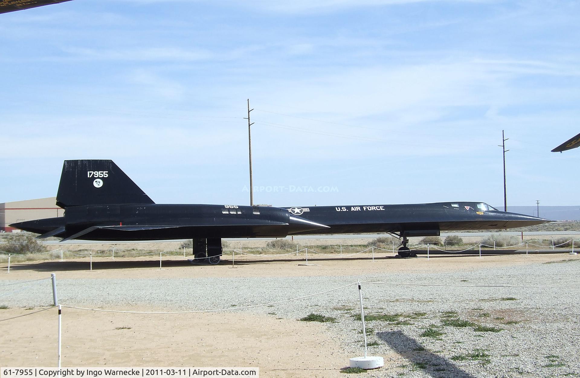 61-7955, 1961 Lockheed SR-71A Blackbird C/N 2006, Lockheed SR-71A Blackbird at the Air Force Flight Test Center Museum, Edwards AFB CA