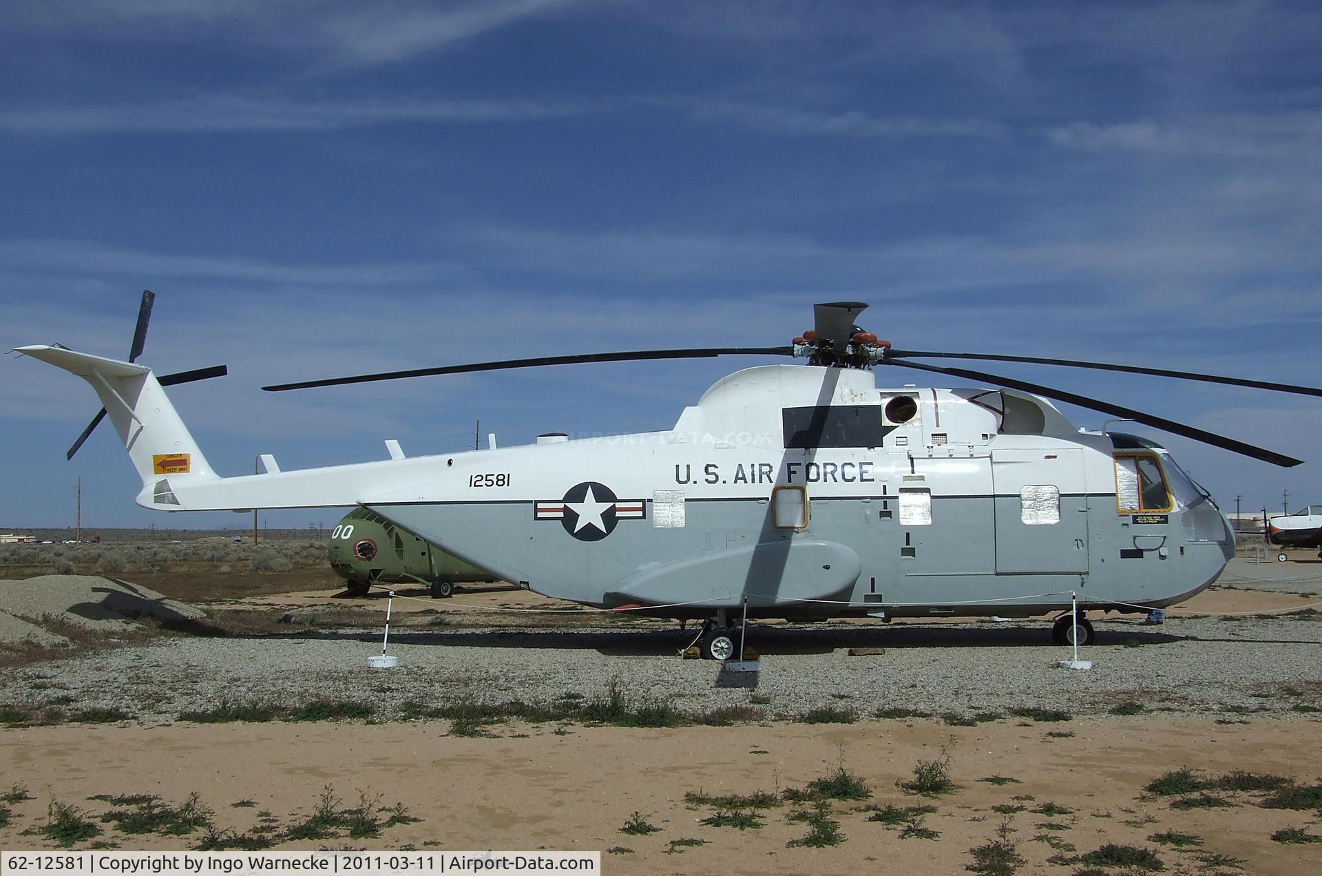 62-12581, Sikorsky JCH-3E C/N 61506, Sikorsky JCH-3E at the Air Force Flight Test Center Museum, Edwards AFB CA